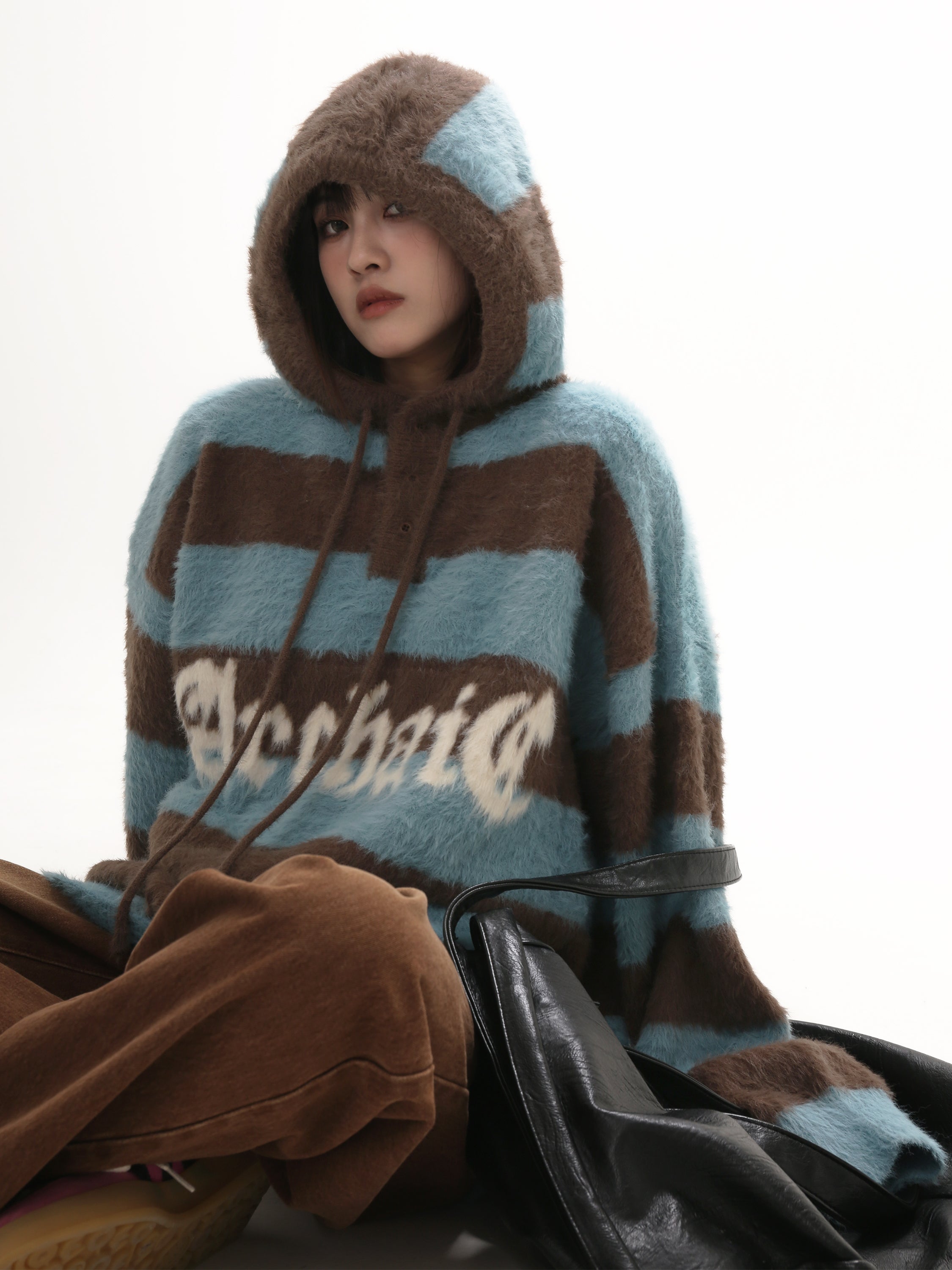 Hooded Loose Striped Knit GB7002