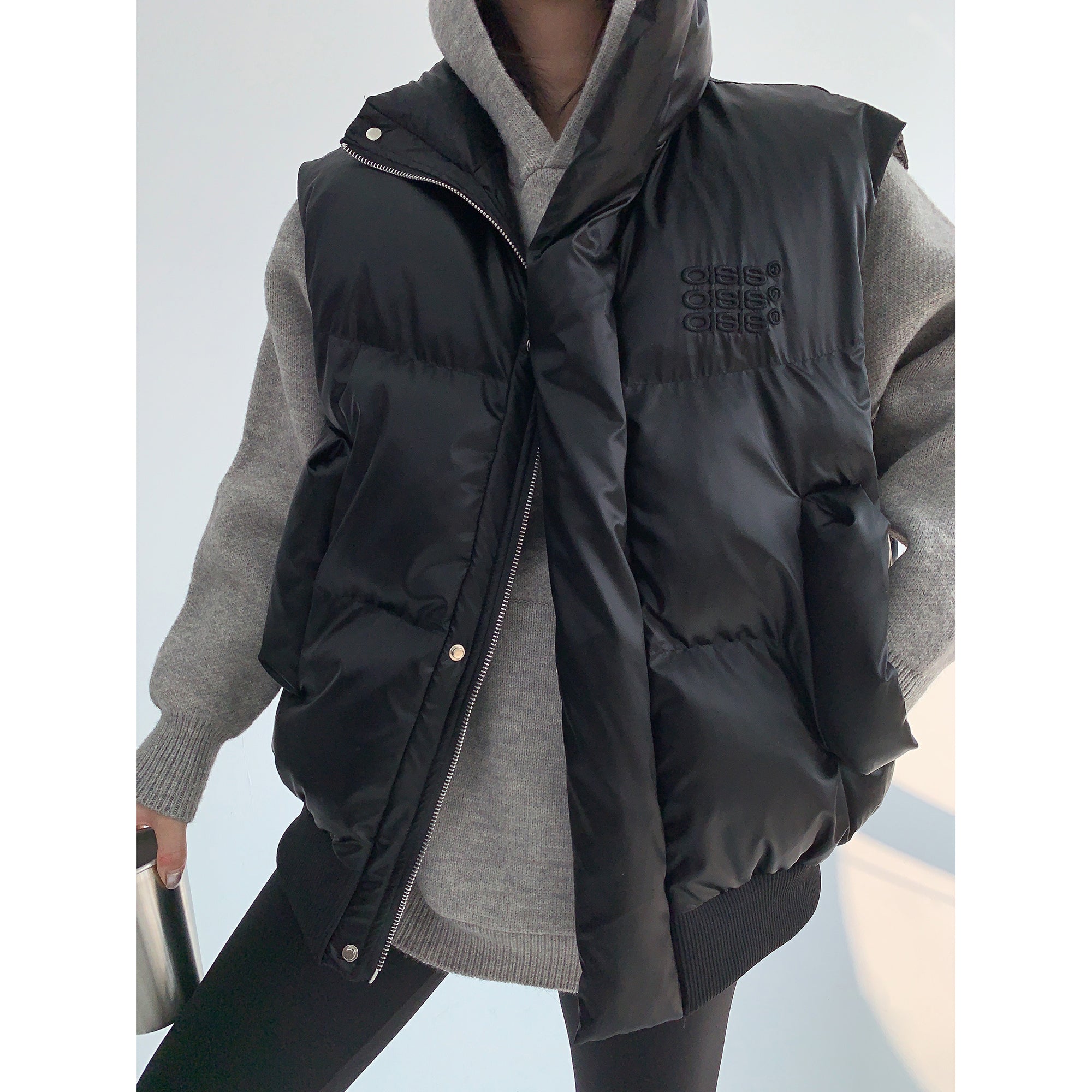 Embroidery Thickened Stand Collar Padded Vest MW9608