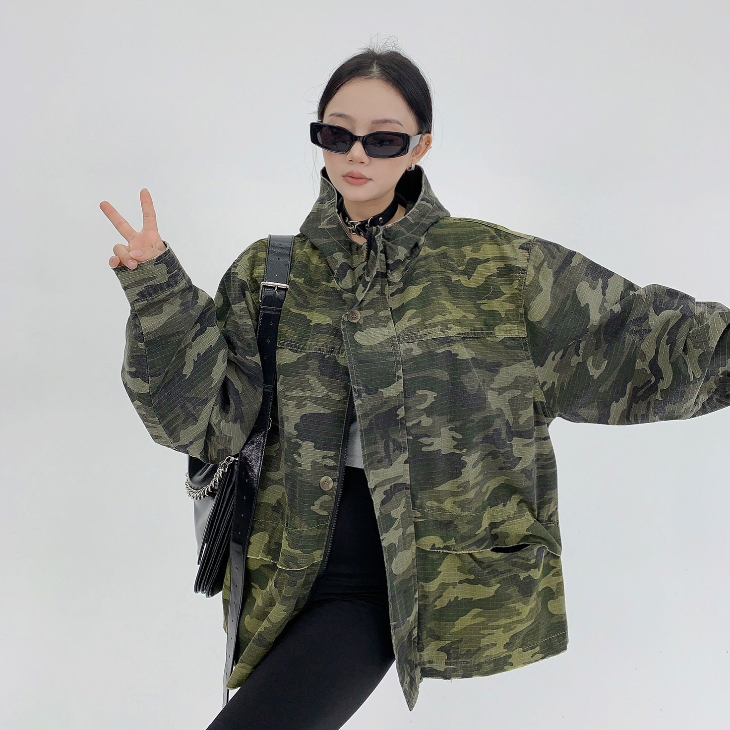 Military Design Distressed Camouflage Hooded Jacket MW9572