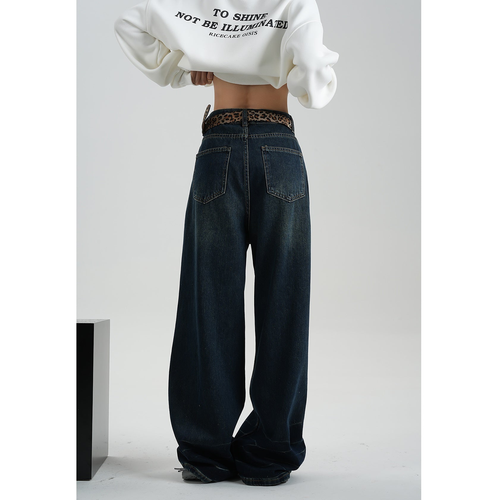 Vintage Straight Wide-leg Jeans MW9762