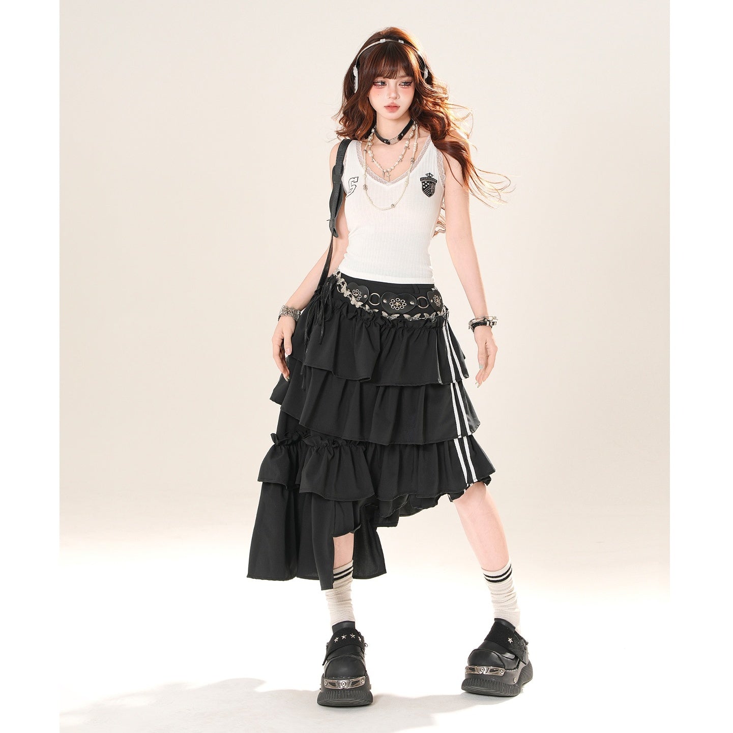 Asymmetry Side Line Tiered Skirt KK2036