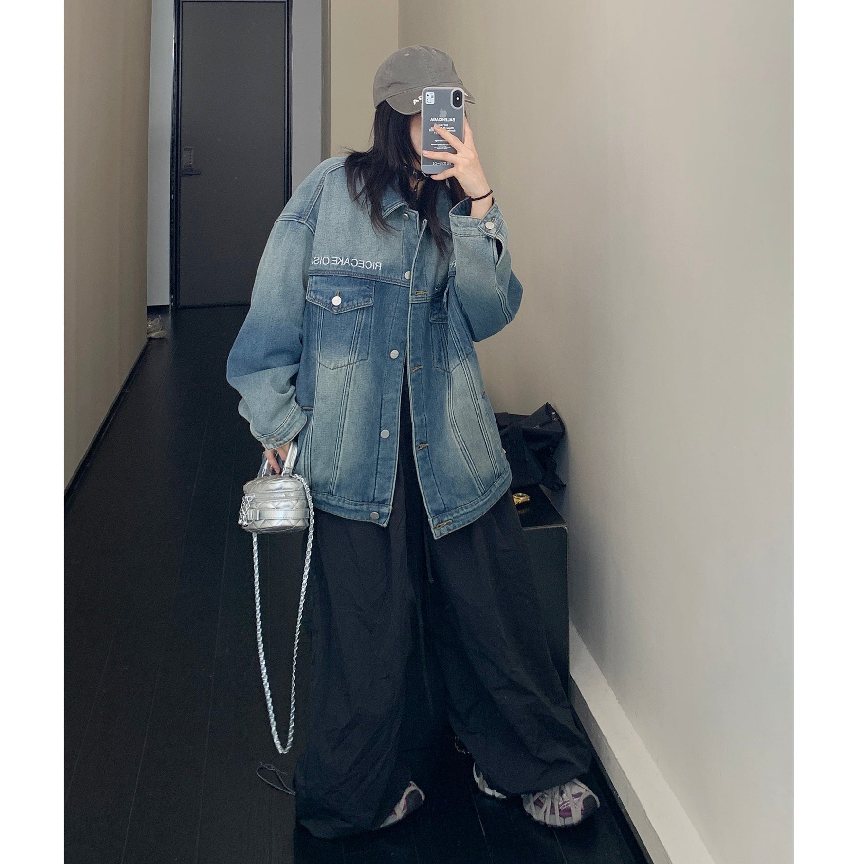 Embroidered Wash Loose Denim Jacket MW9513