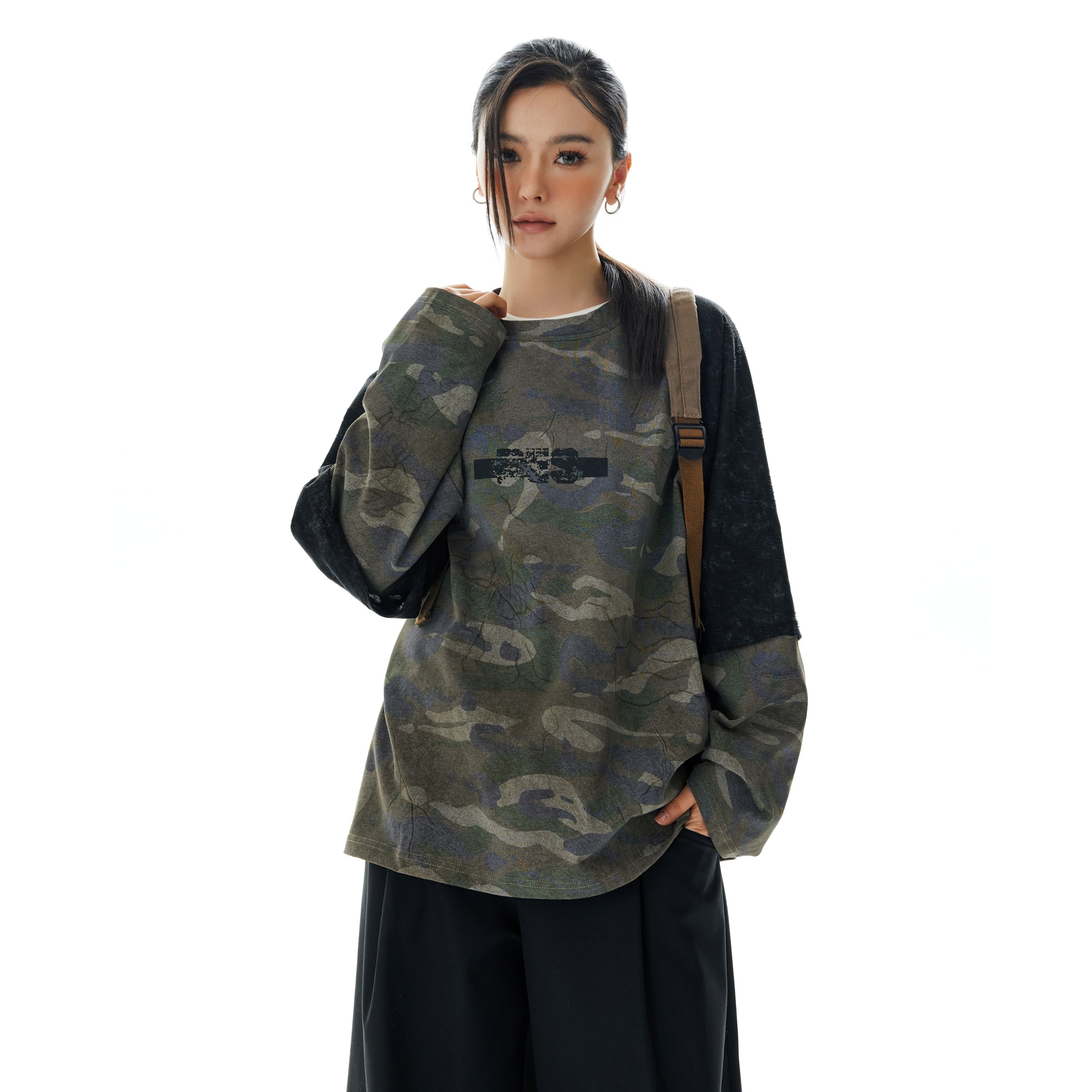 Fake Layered Camouflage Stitching T-Shirt HG7220