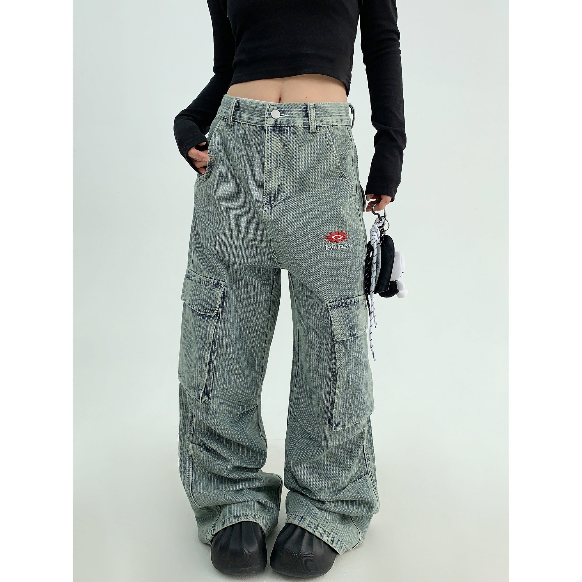 Distressed Stripe Denim Cargo Pants MW9812