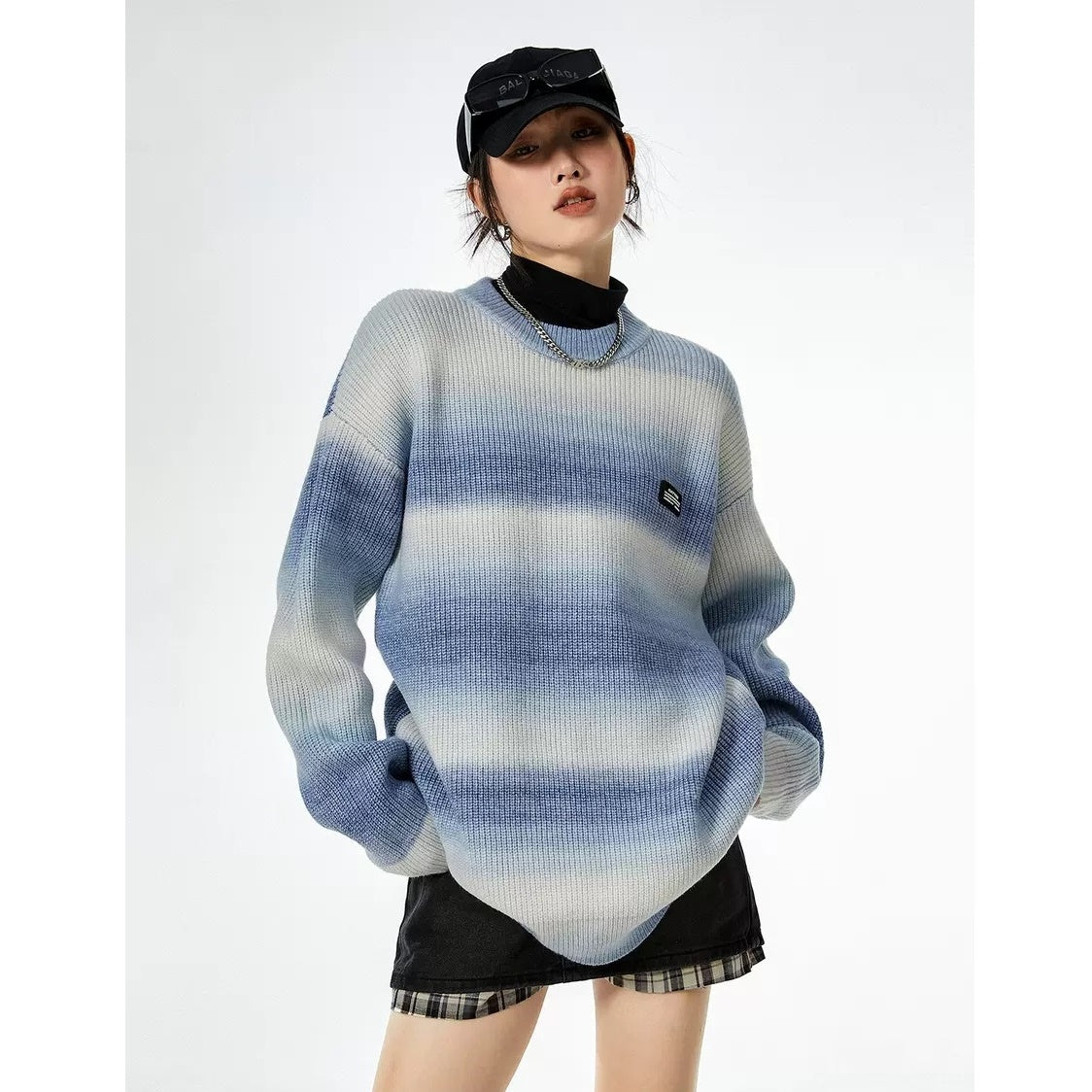 Gradation Border Crew Neck Loose Sweater MW9523