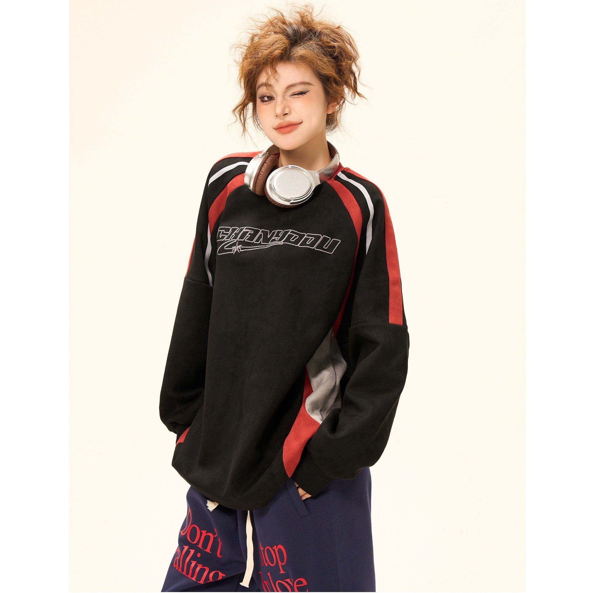 Vintage Lettered Embroidery Fake Suede Sweat MW9343