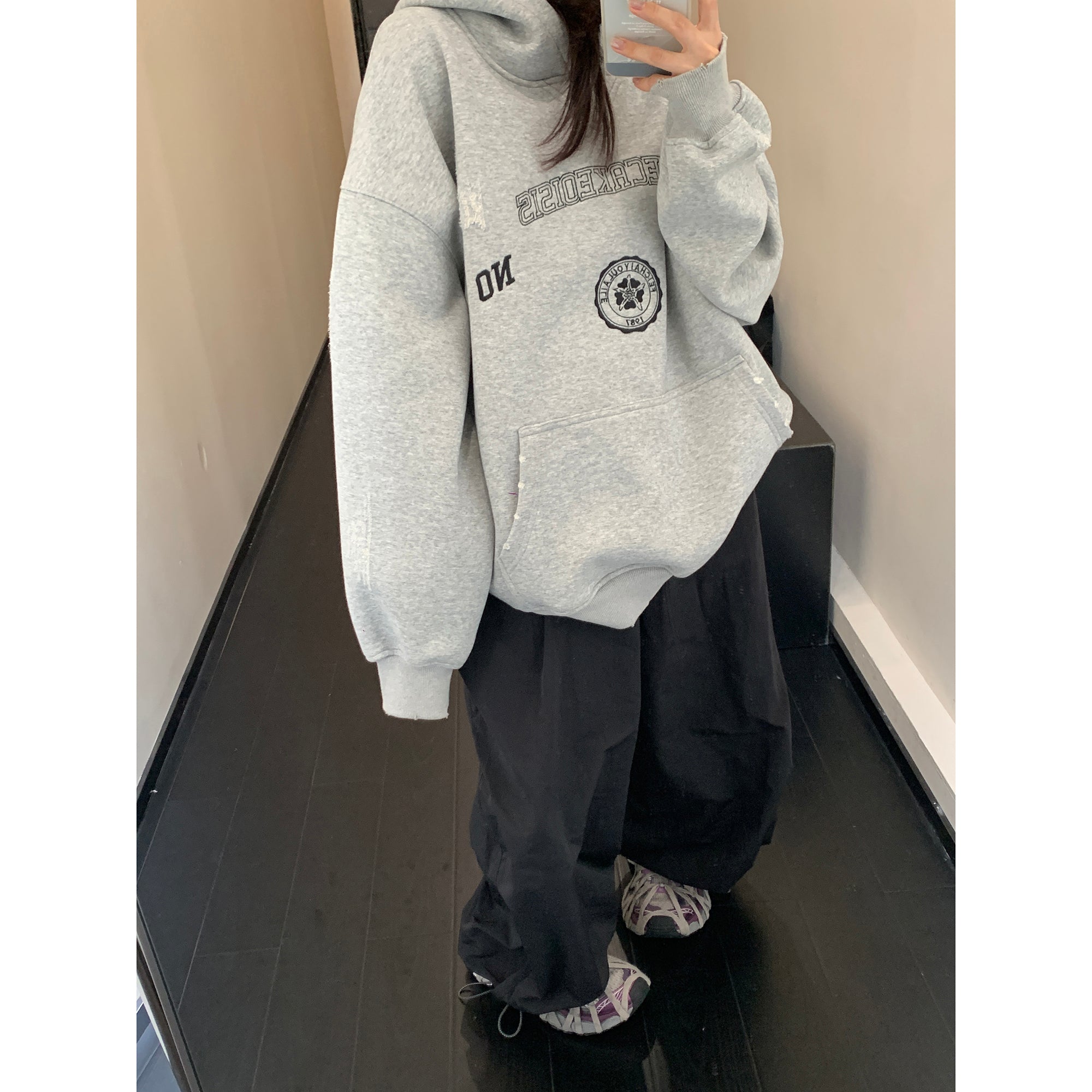 Frayed Embroidery OverSize Hoodie MW9544