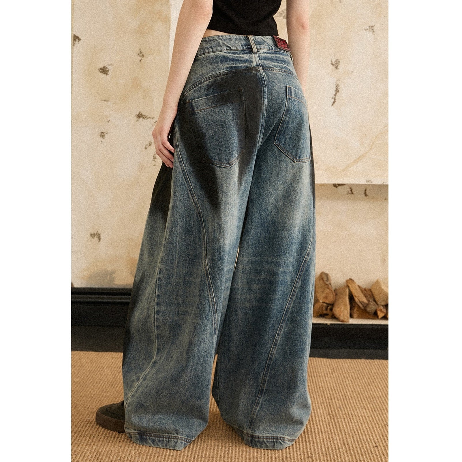 Ripped Spray Loose Scimitar Jeans EZ186