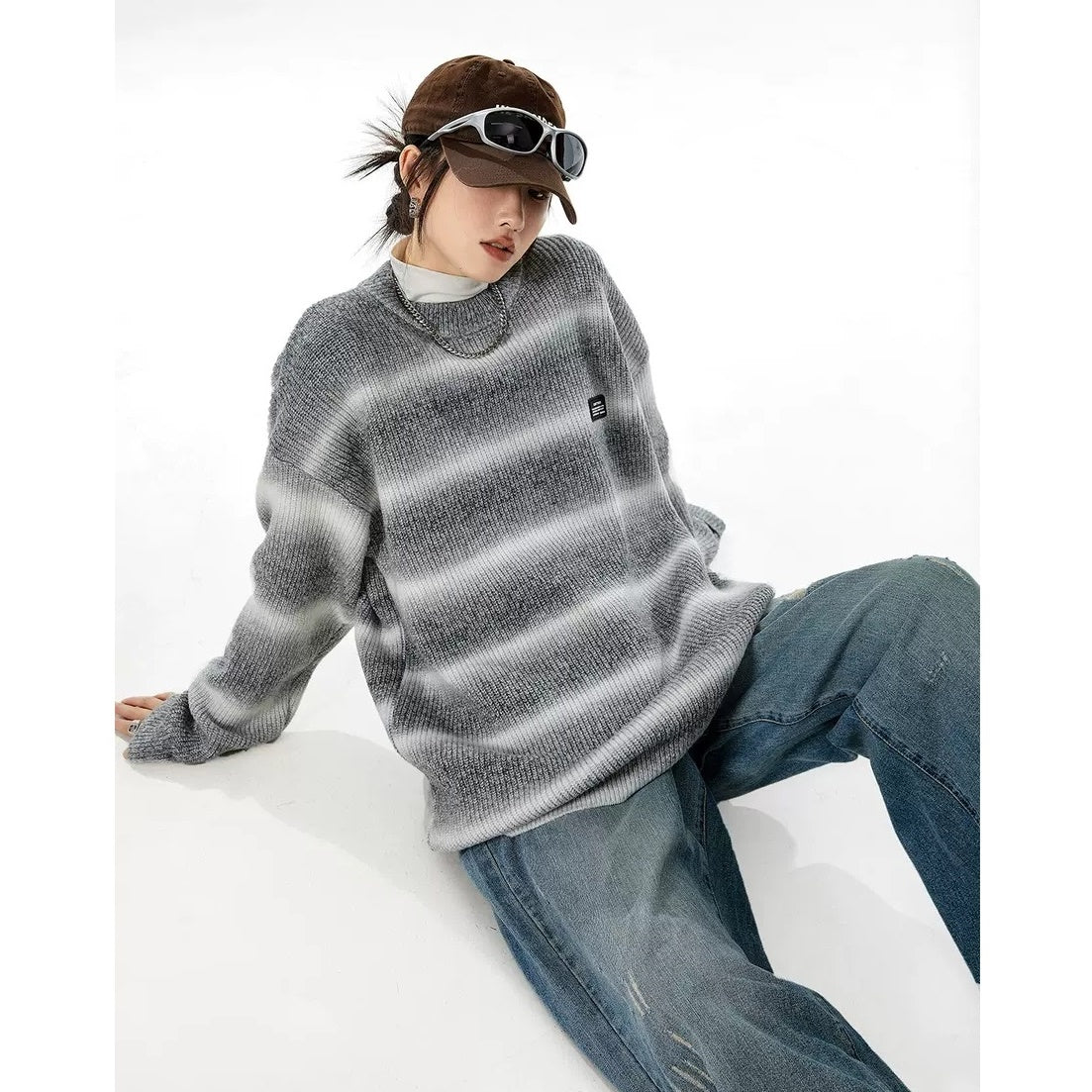 Gradation Border Crew Neck Loose Sweater MW9523