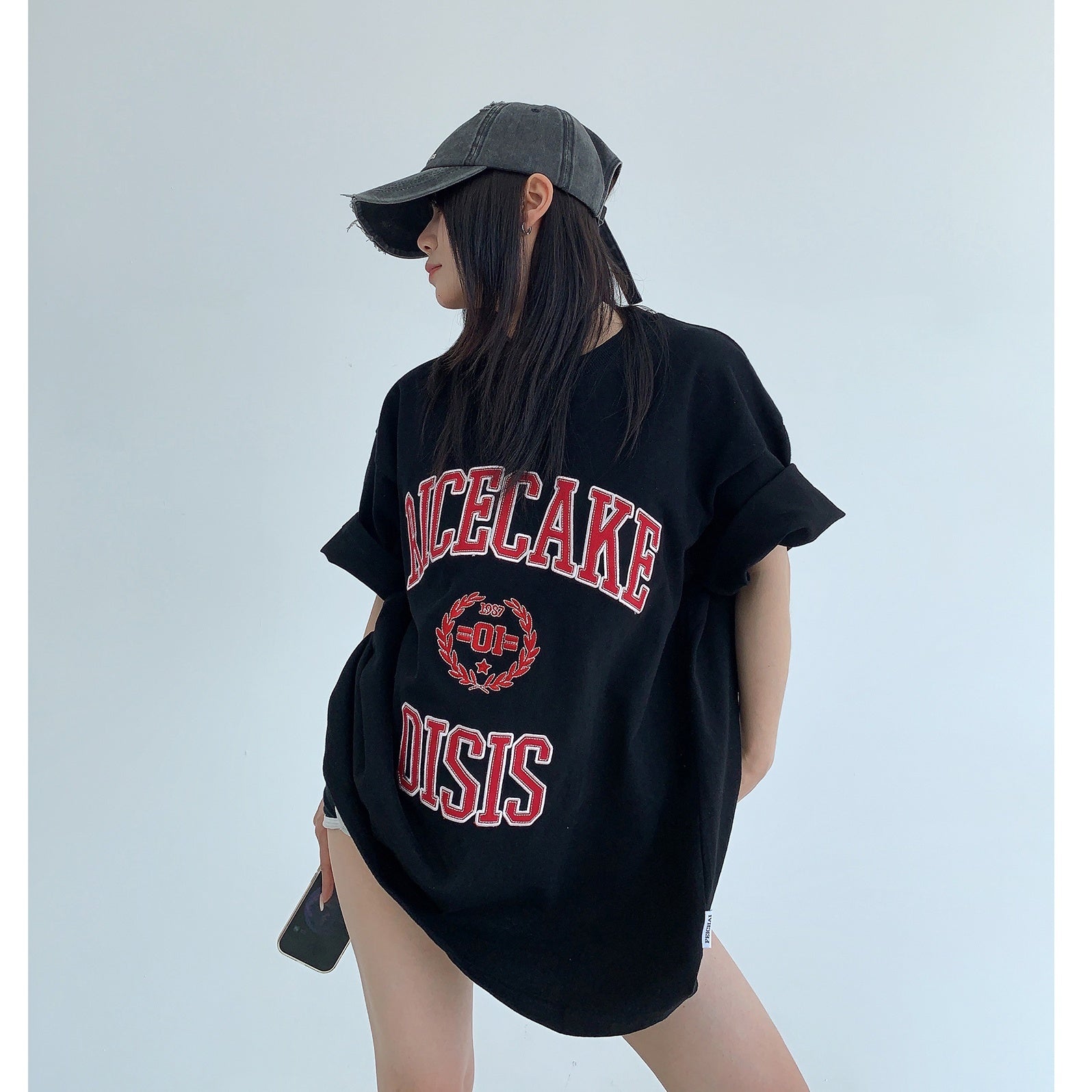 Patch Embroidery Oversize T-shirt MW10069