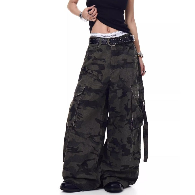 Camouflage Wide Cargo Curve Pants MW10204