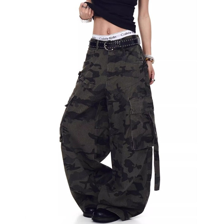 Camouflage Wide Cargo Curve Pants MW10204