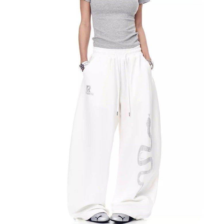 Snake Rhinestone Wide Curve Sweat Pants MW10388