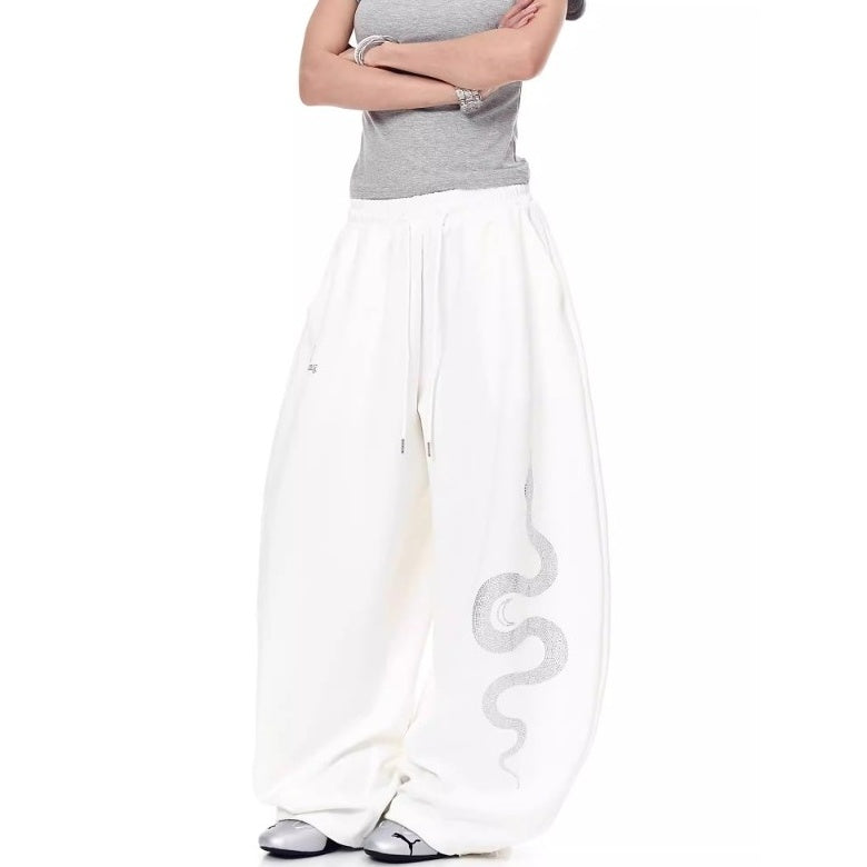 Snake Rhinestone Wide Curve Sweat Pants MW10388
