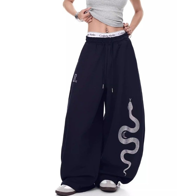 Snake Rhinestone Wide Curve Sweat Pants MW10388