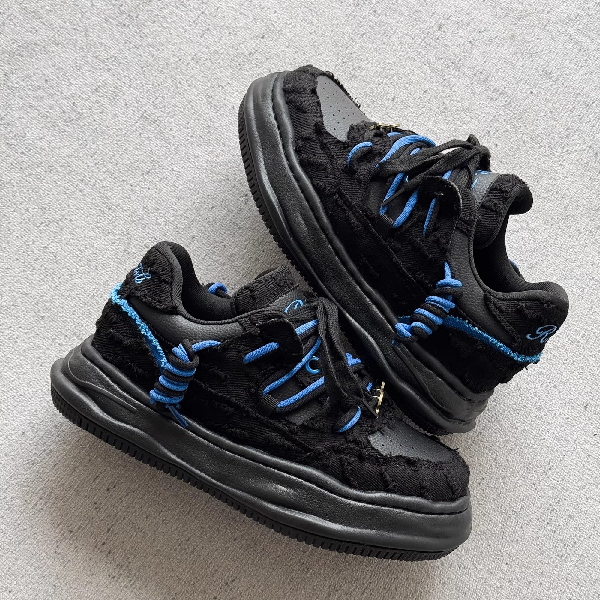 Invisible Heightened Thick-soled Casual Sneaker FG2006