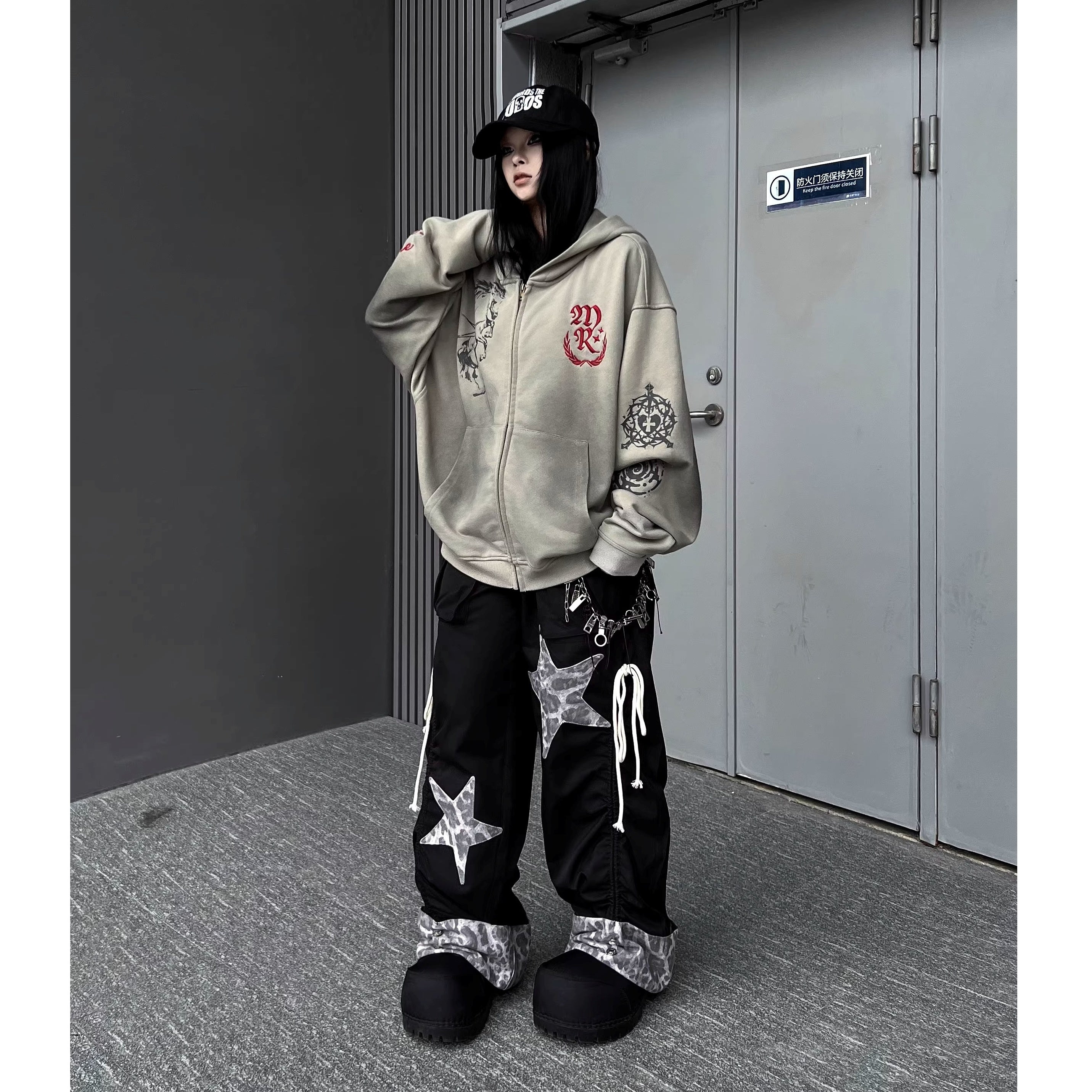 Dirty Washed Embroidery Zipper Hooded Parka MW10352