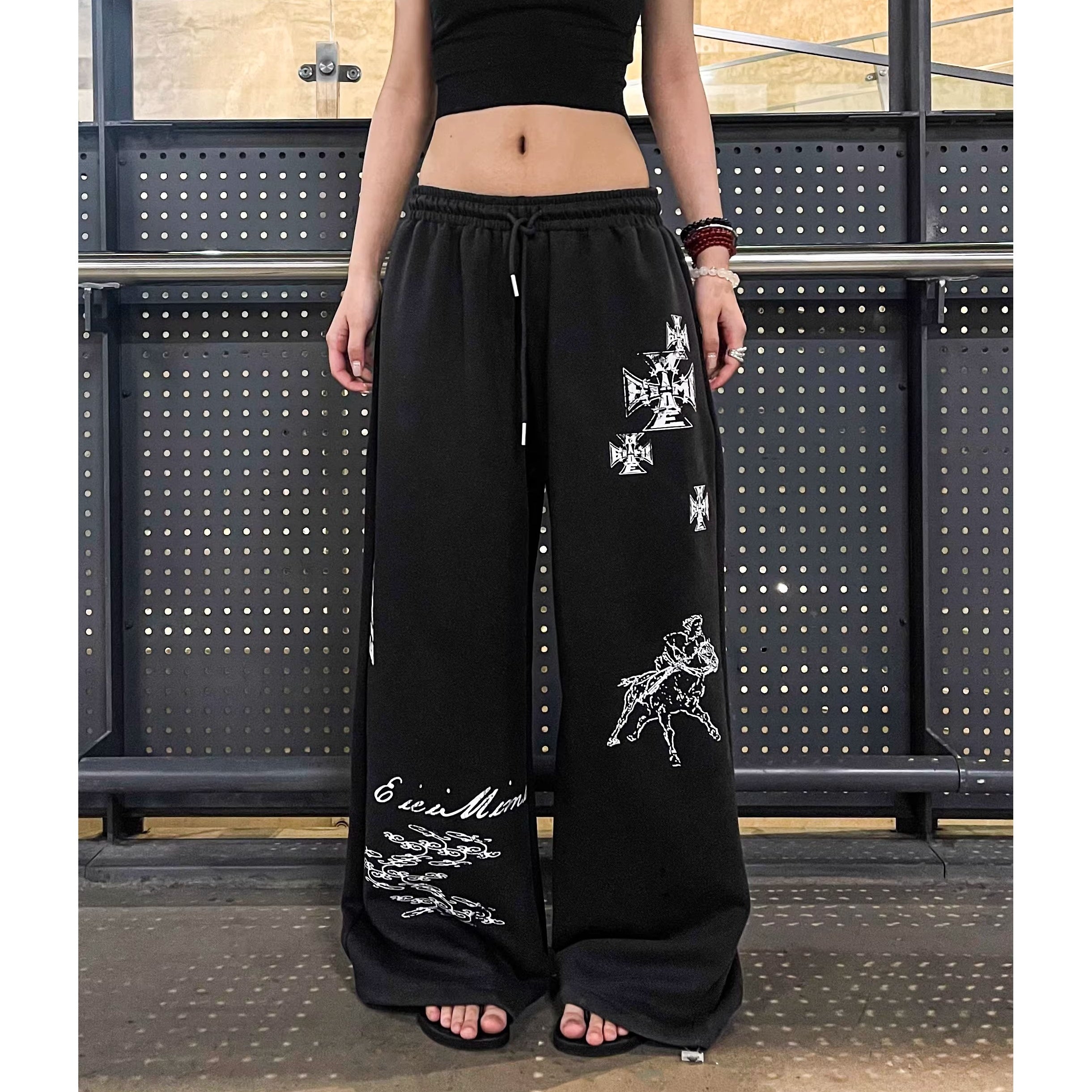 Crack Print Loose Sweat Pants MW10311
