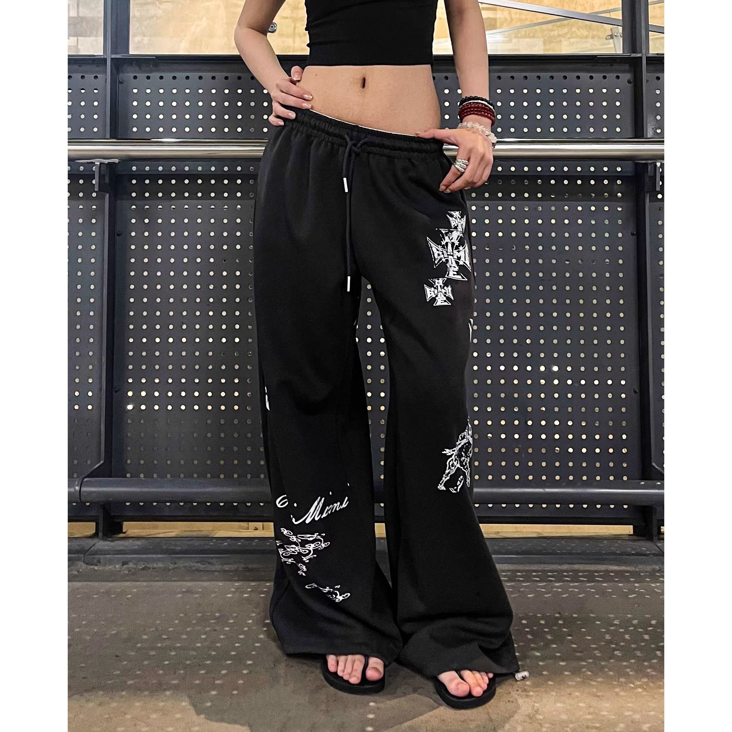 Crack Print Loose Sweat Pants MW10311