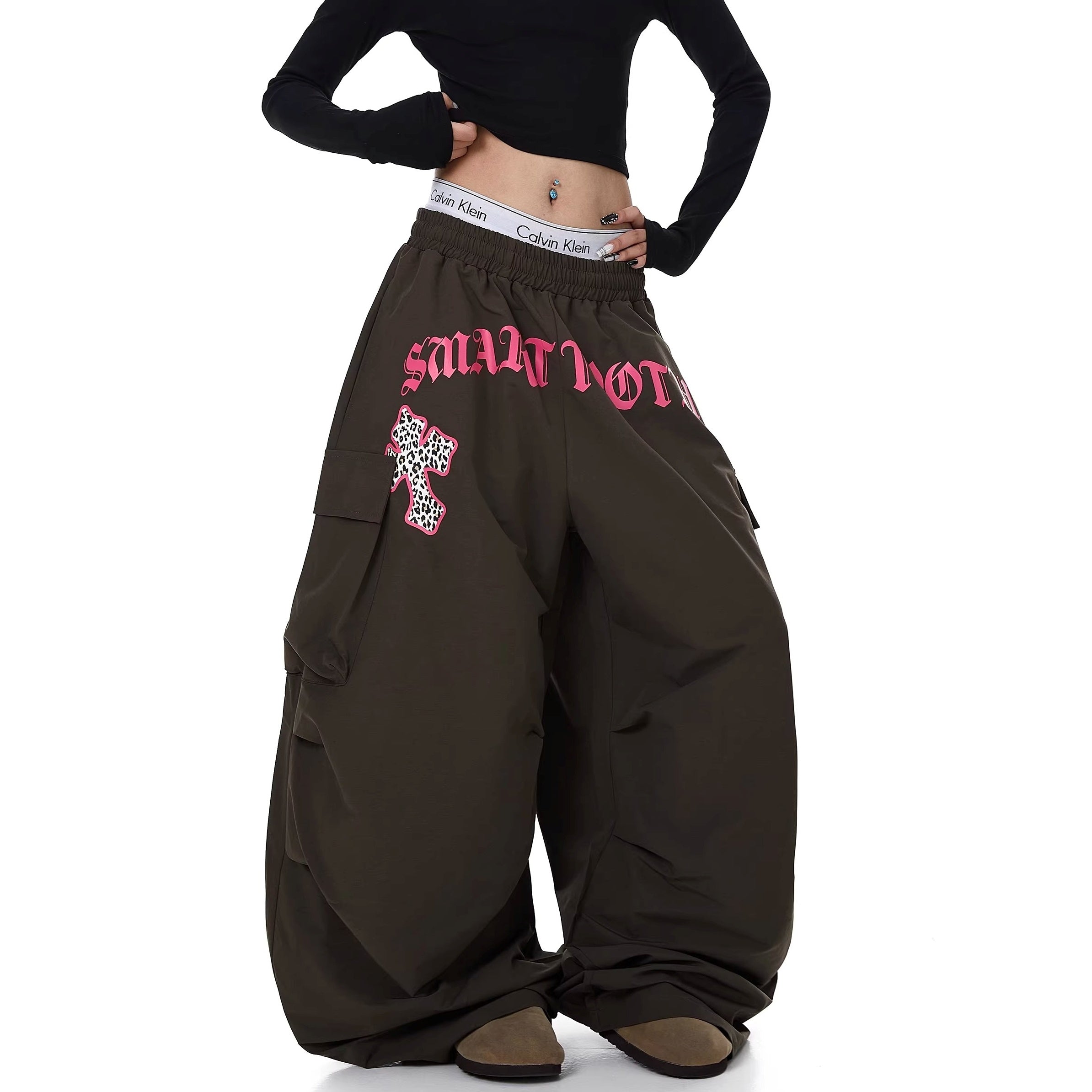 Letter Print Pleated Paratrooper Cargo Pants BK7074