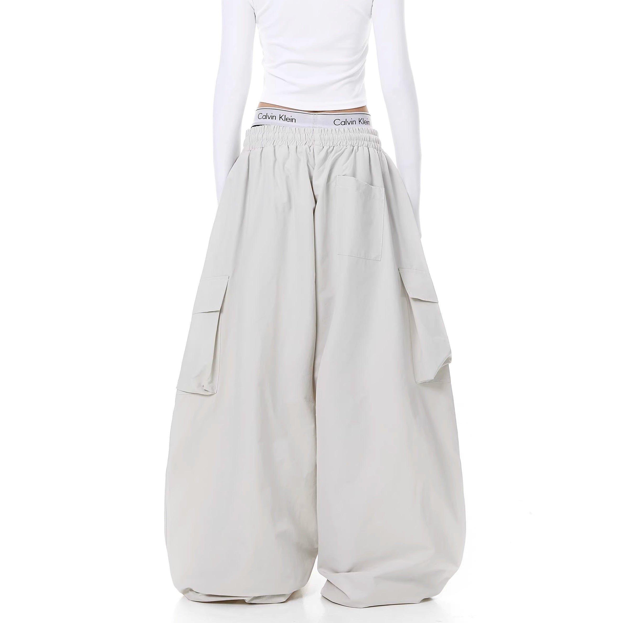 Letter Print Pleated Paratrooper Cargo Pants BK7074