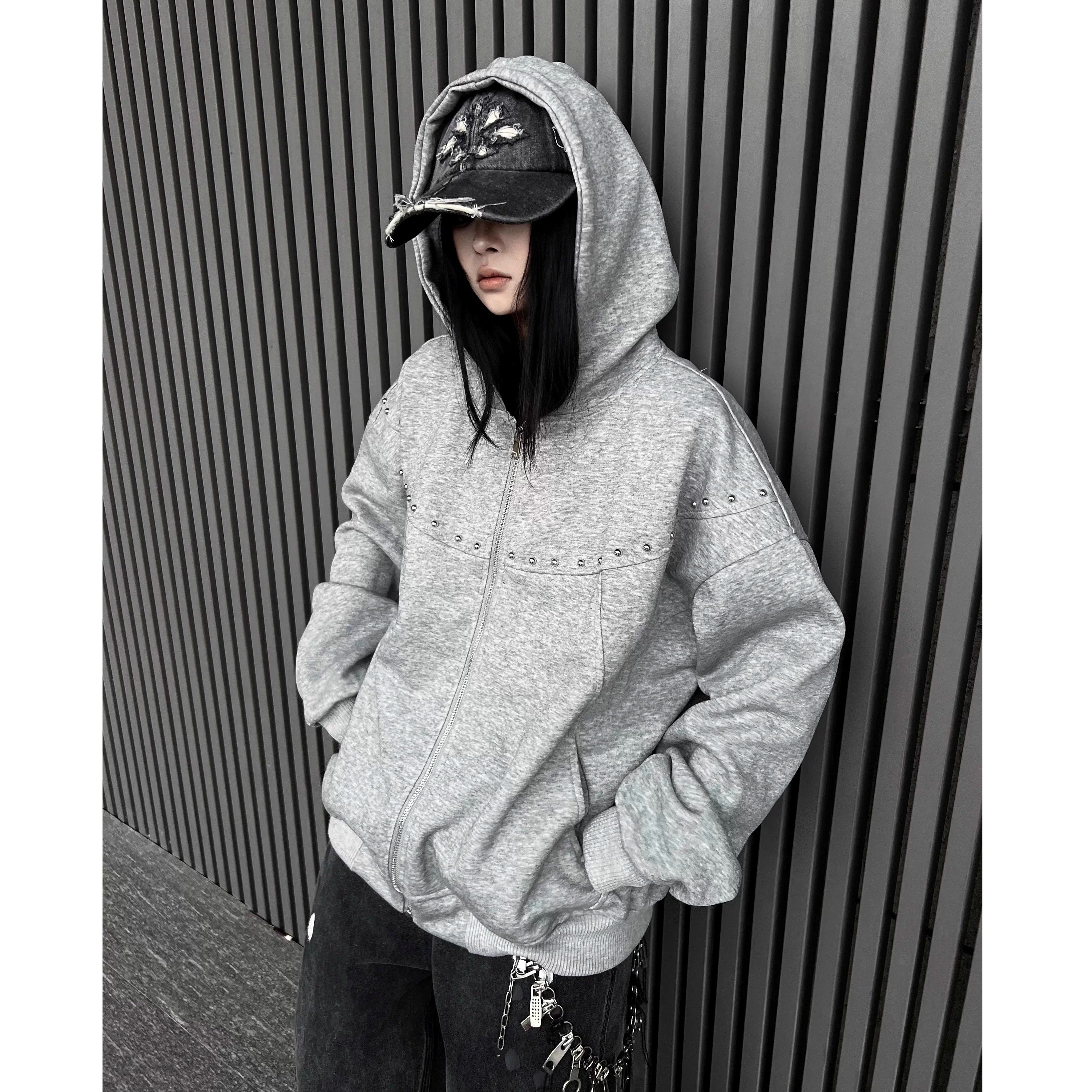 Studded Design Washed Hooded Sweat MW10346