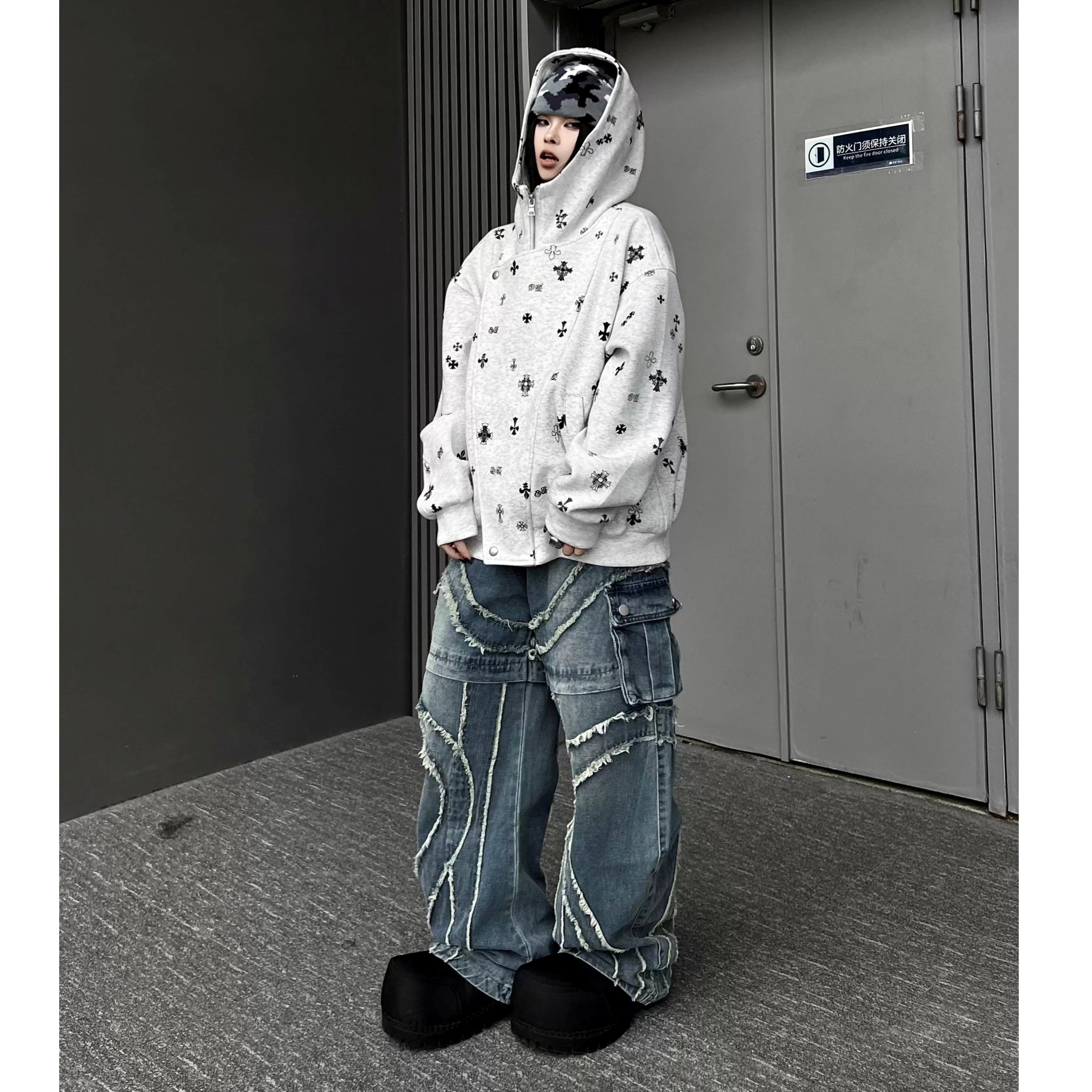 Washed Raw Edge Spliced Curve Jeans MW10351