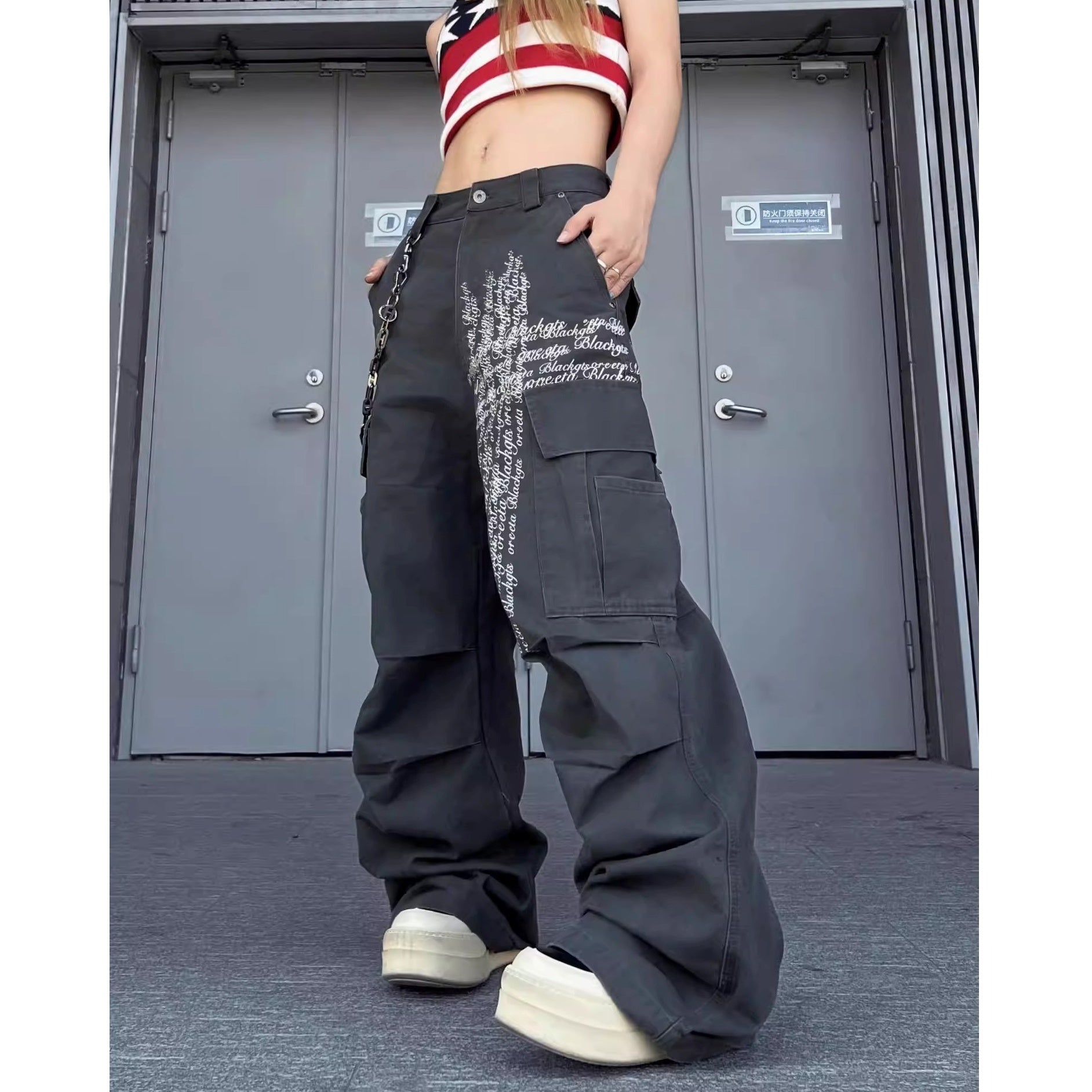 Letter Print Damage Pleats Cargo Pants MW10343