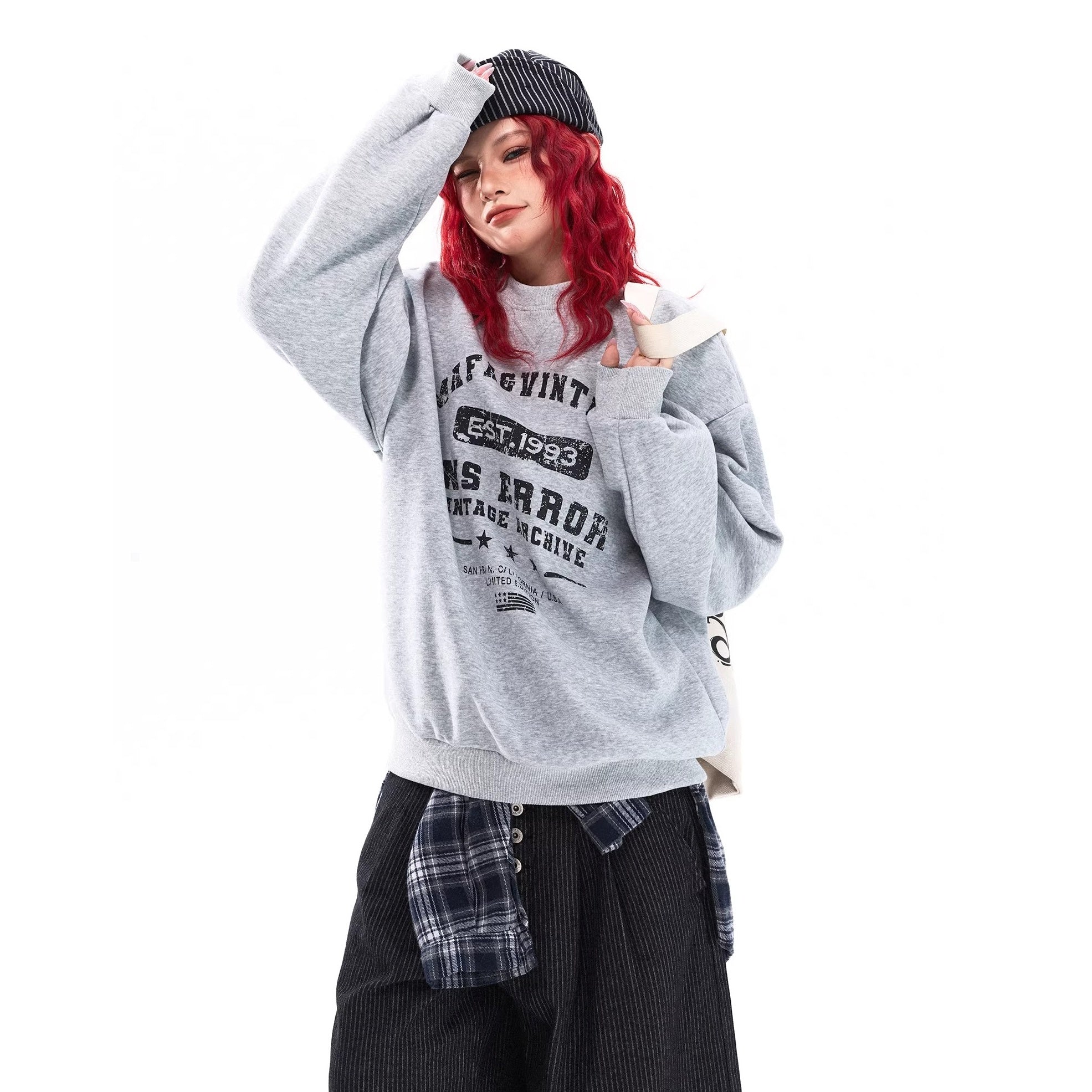 Damage Letter Print Crew Neck Sweat MW10318