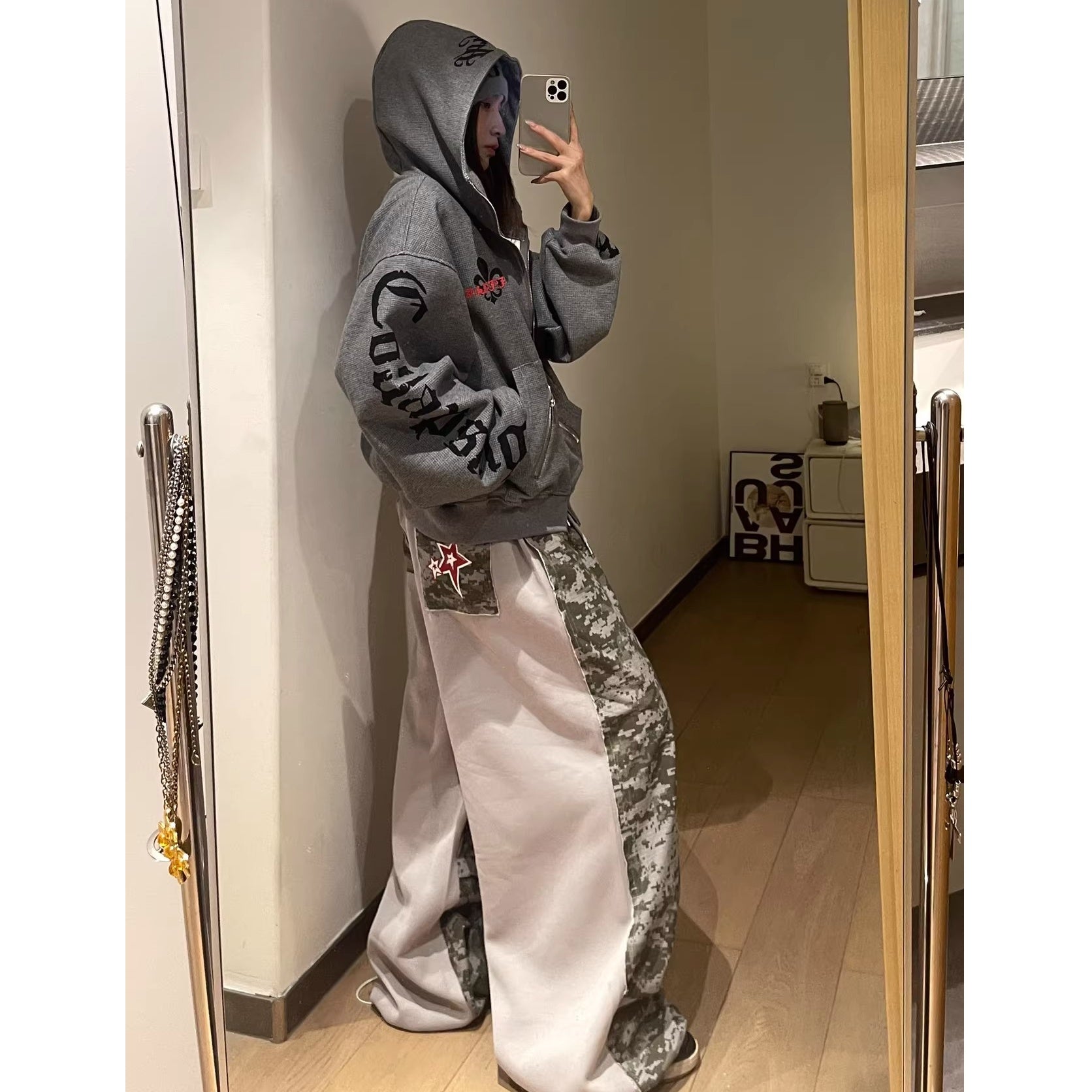 Gothic Letter Zipper Hooded Parka MW10354