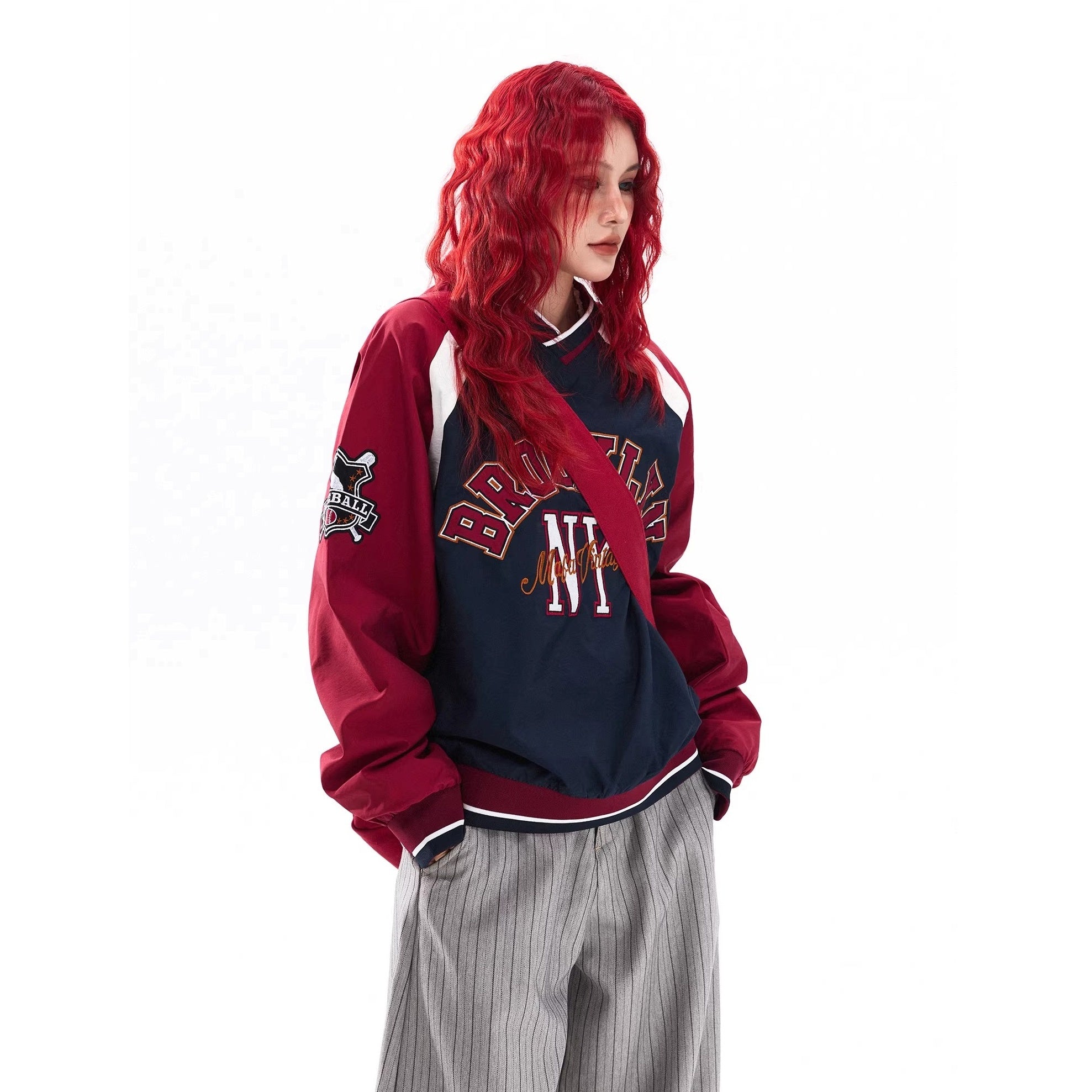 V-neck Baseball Design Athleisure Pullover MW10320