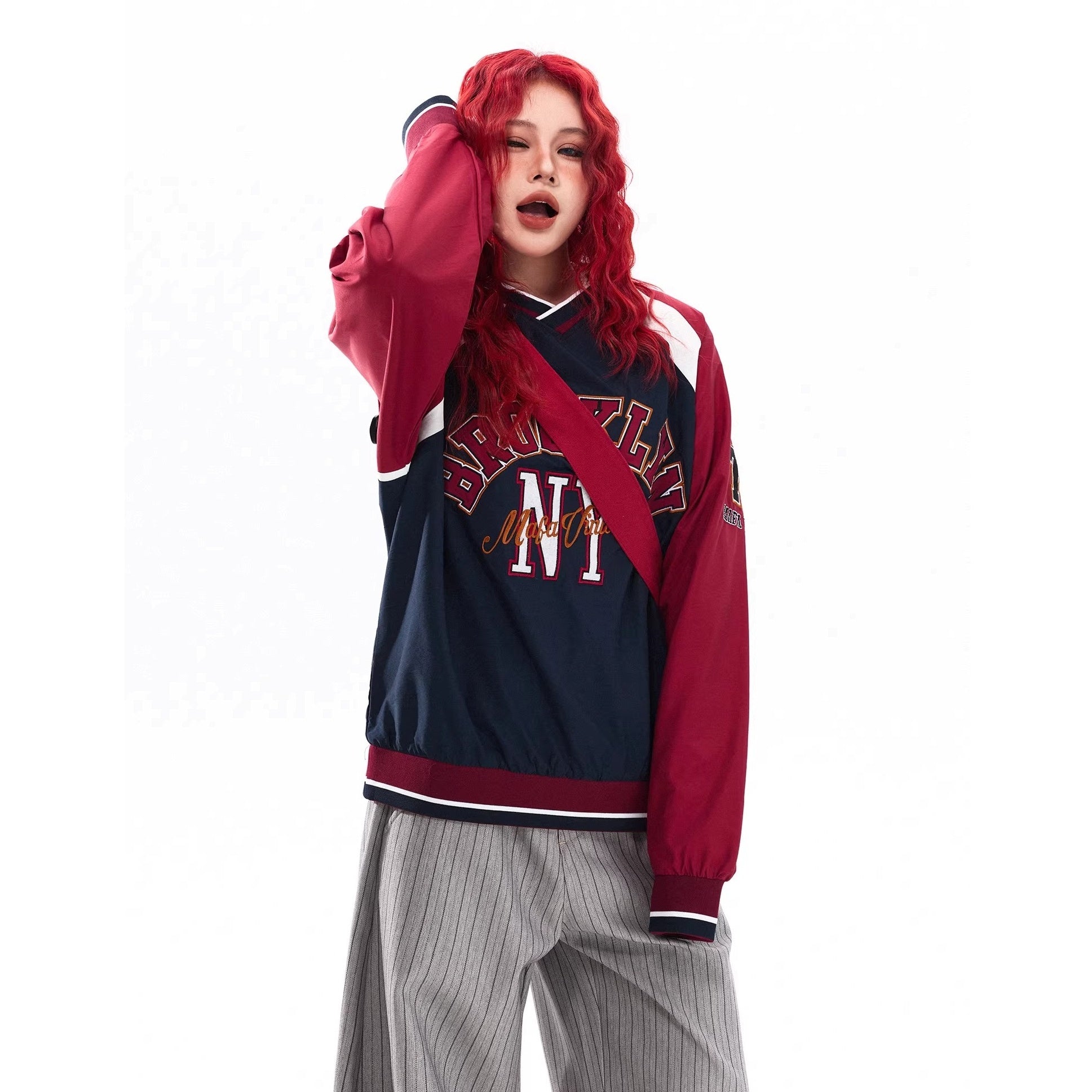 V-neck Baseball Design Athleisure Pullover MW10320