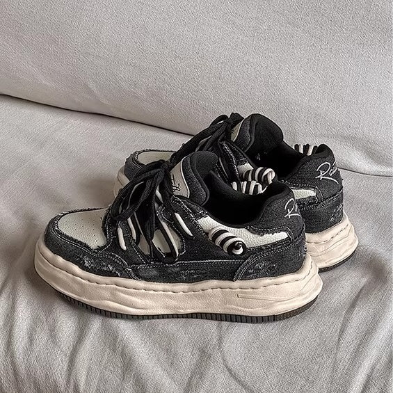 Washed Canvas Invisible Heightened Thick-soled Sneaker FG2002