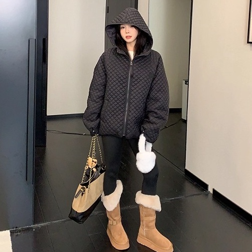 Diamond Lattice Quilting Light Hooded Down Jacket OS2076