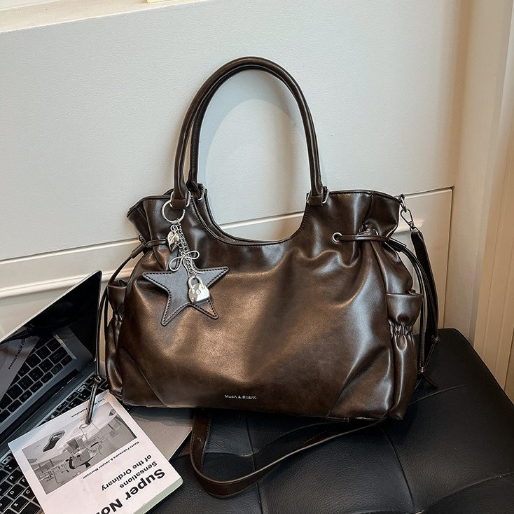 PU Leather Retro Shoulder Bag With Star Charm BA046