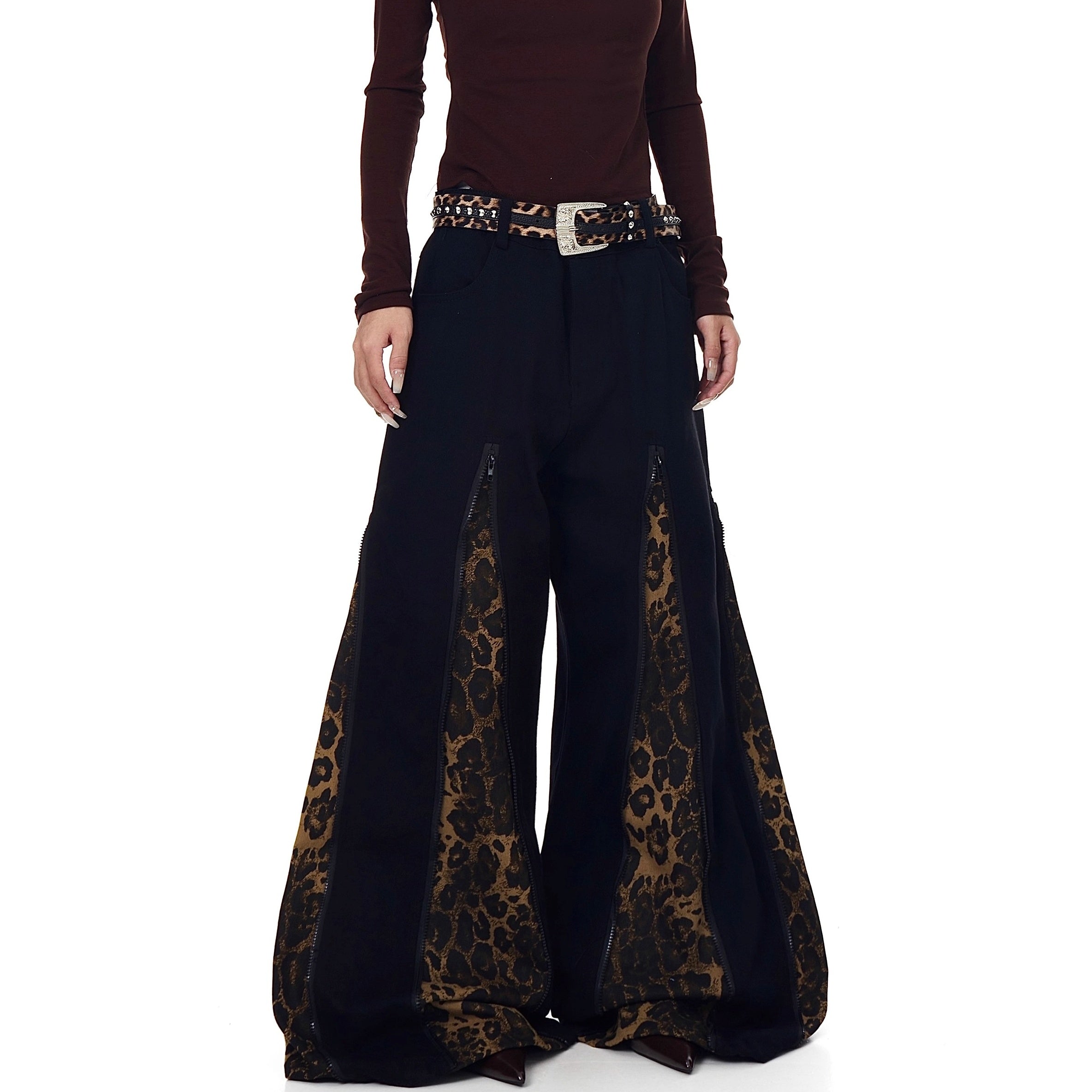 Zipper Stitch Leopard Patchwork Flare Jeans BK7019