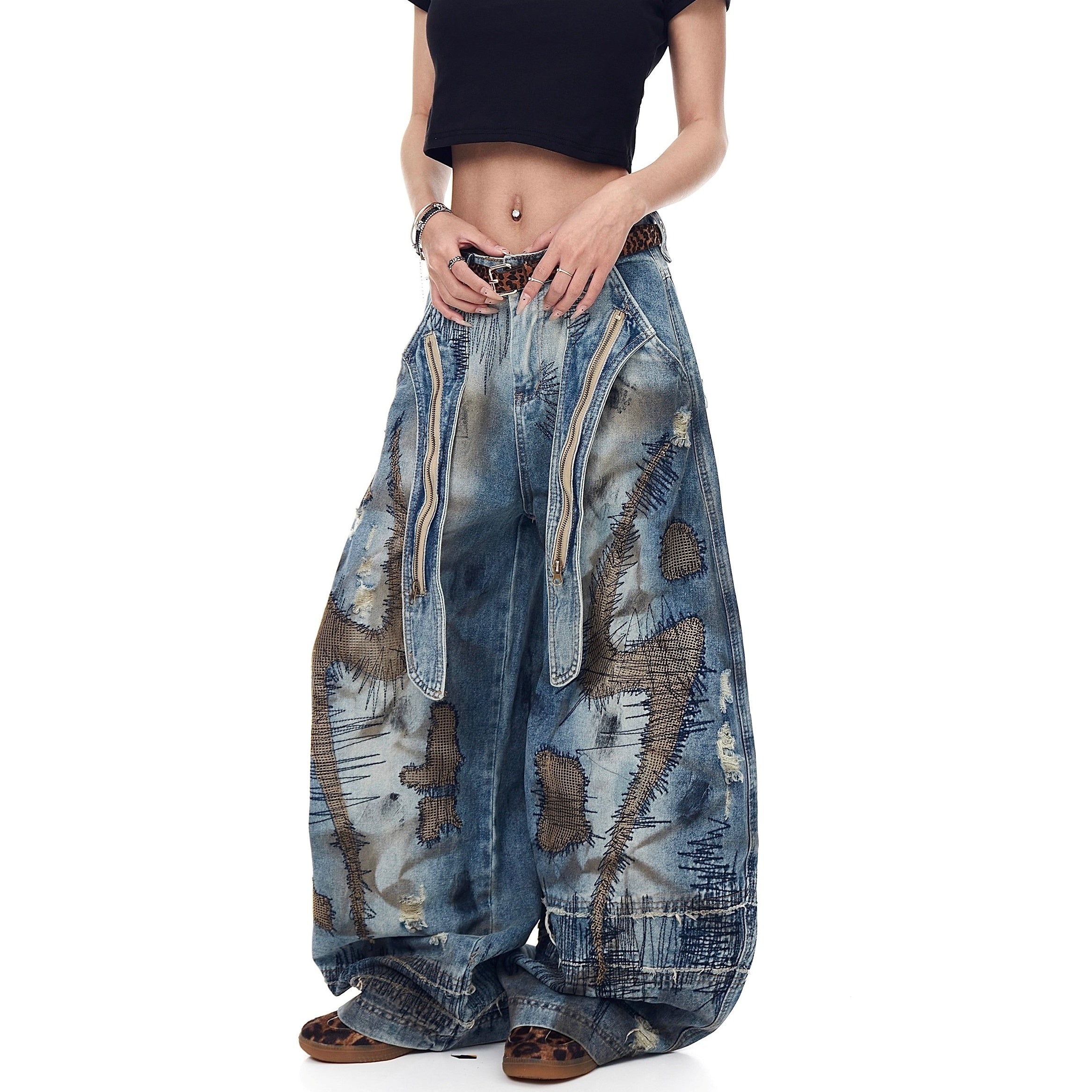 Washed Irregular Curved Blade Jeans BK7065