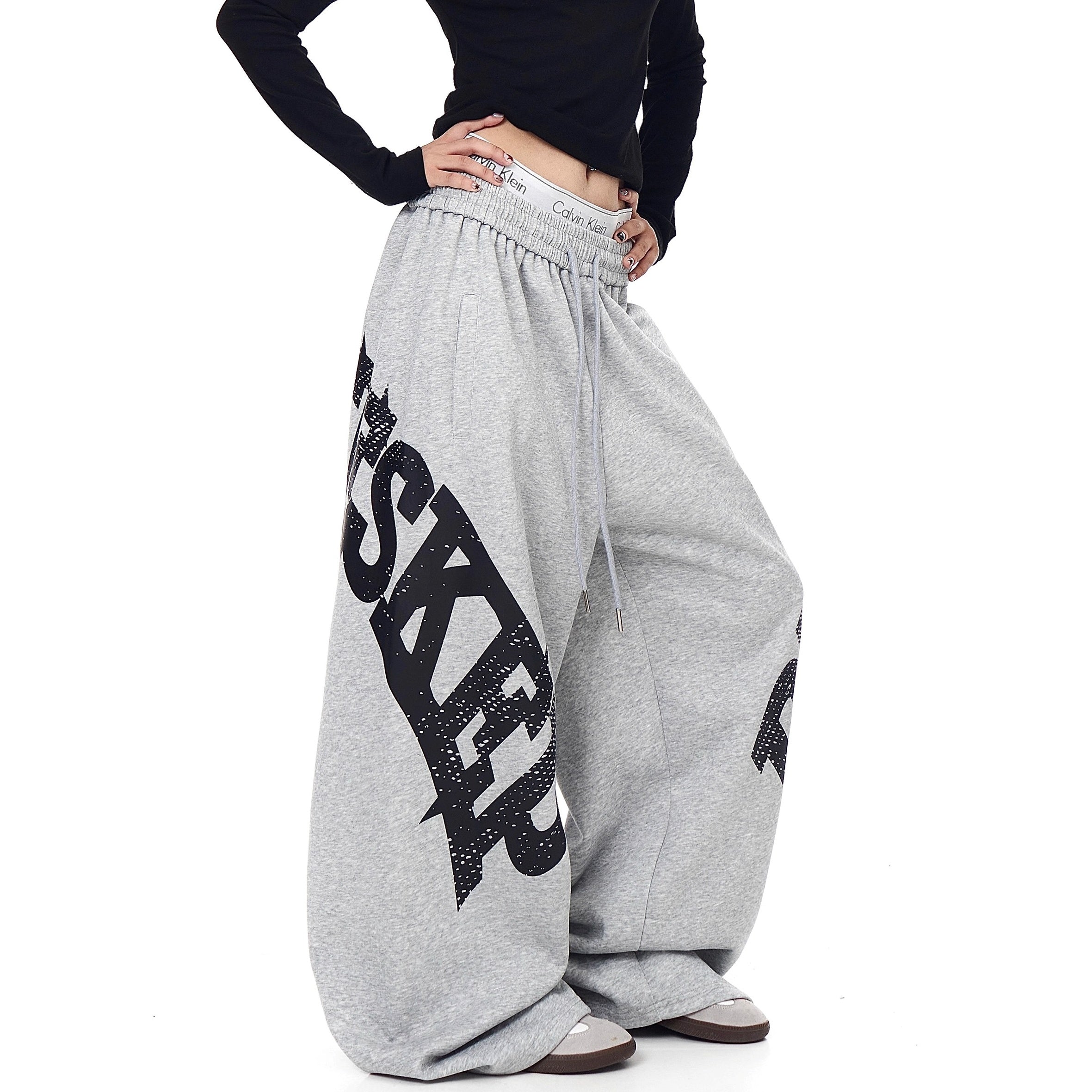 Letter Print Drawstring Scimitar Sweat Pants BK7042