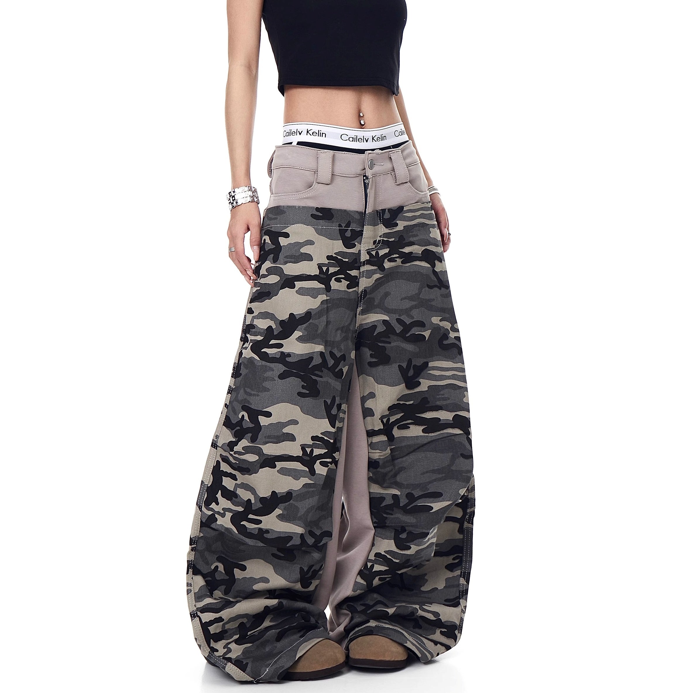 Camouflage Panel Switching Curve Pants MW10192