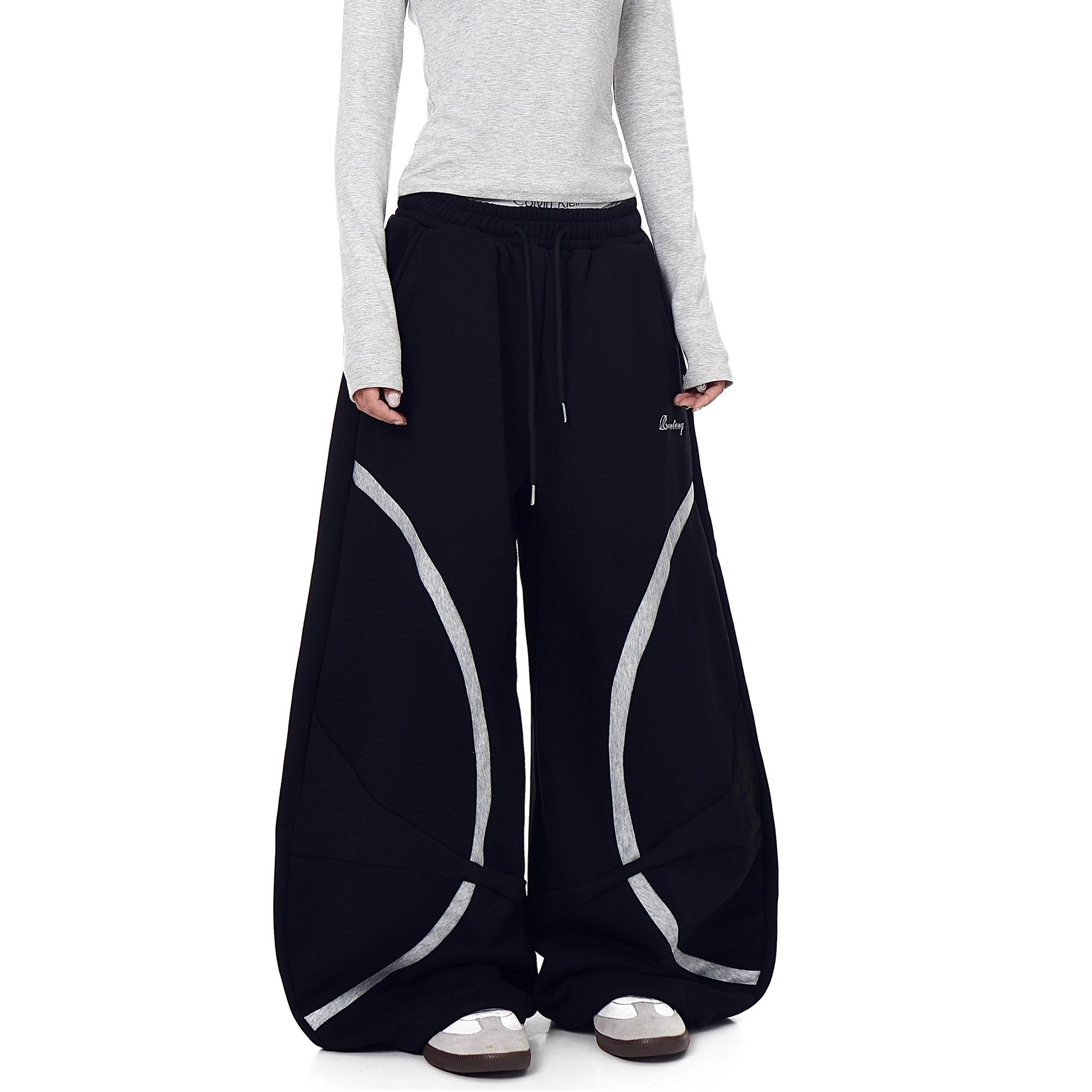 Contrast Geometry Stitching Design Curve Sweat Pants BK7059