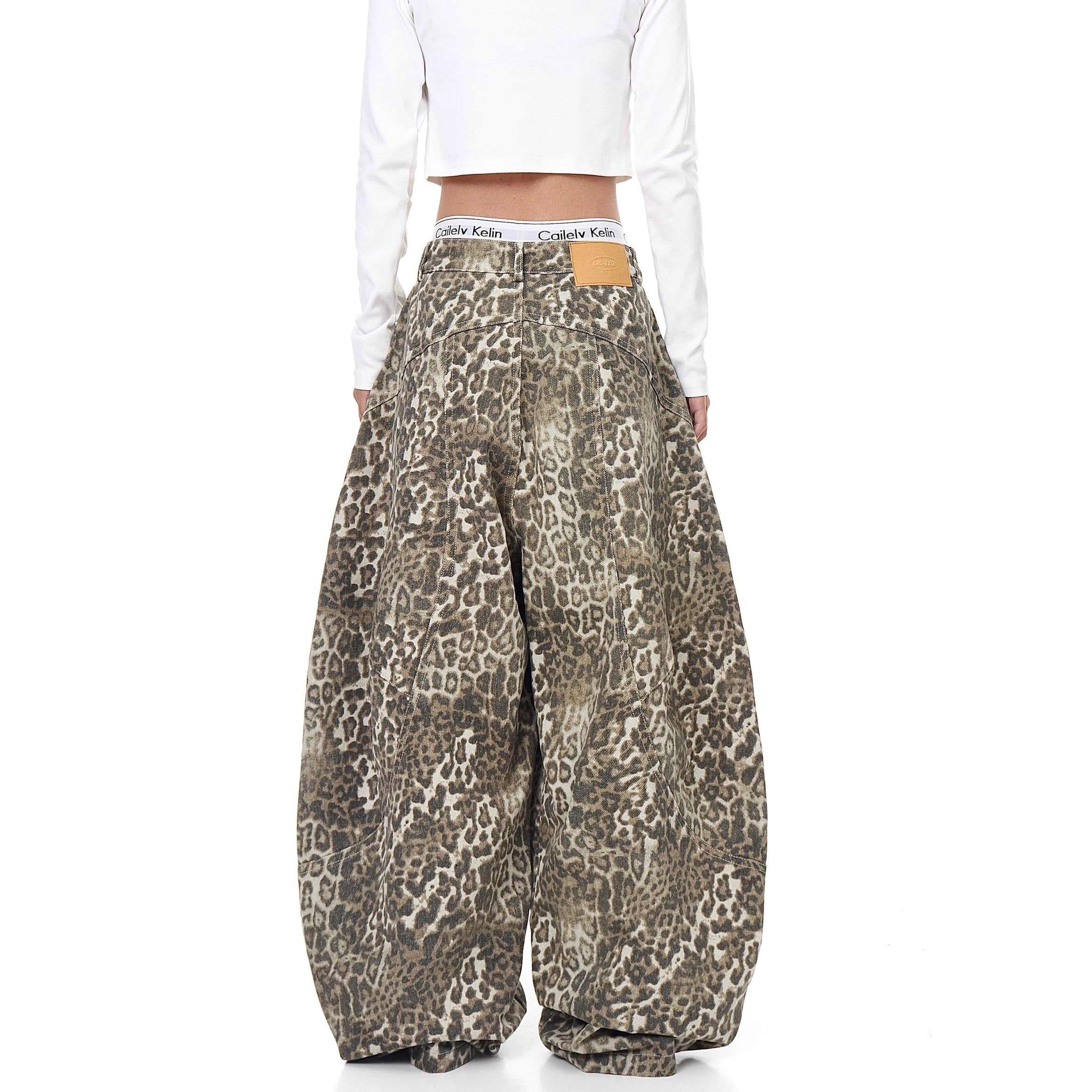 Leopard Print Banana Curve Jeans BK7001