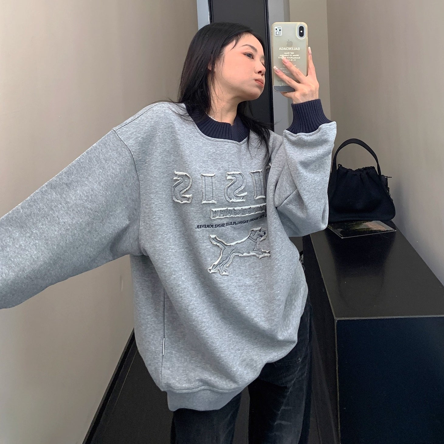 Cartoon Patch Embroidery Crew Neck Sweat OS2055
