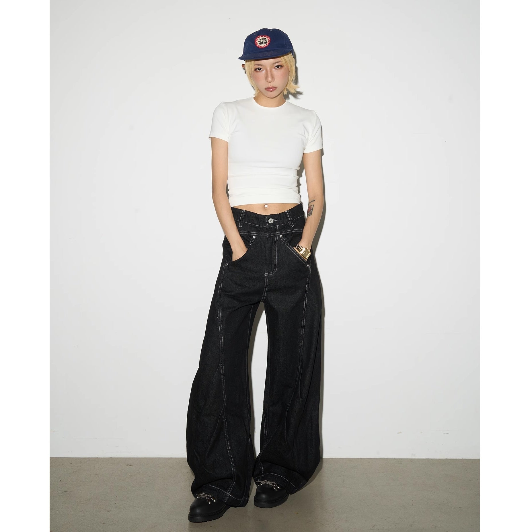 ステッチバルーンワイドデニムパンツ MN9022