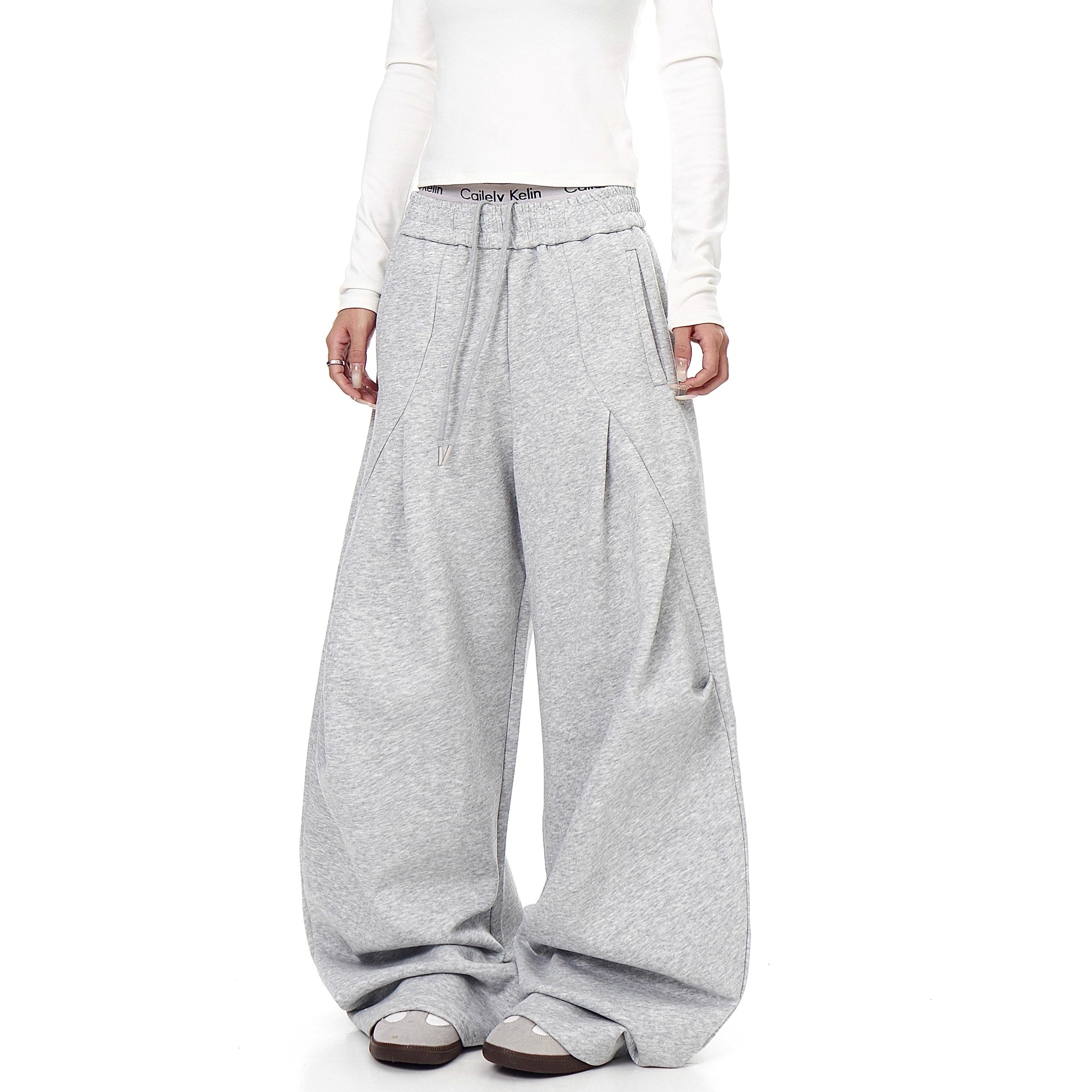 Pleated Design Scimitar Sweat Pants BK7030