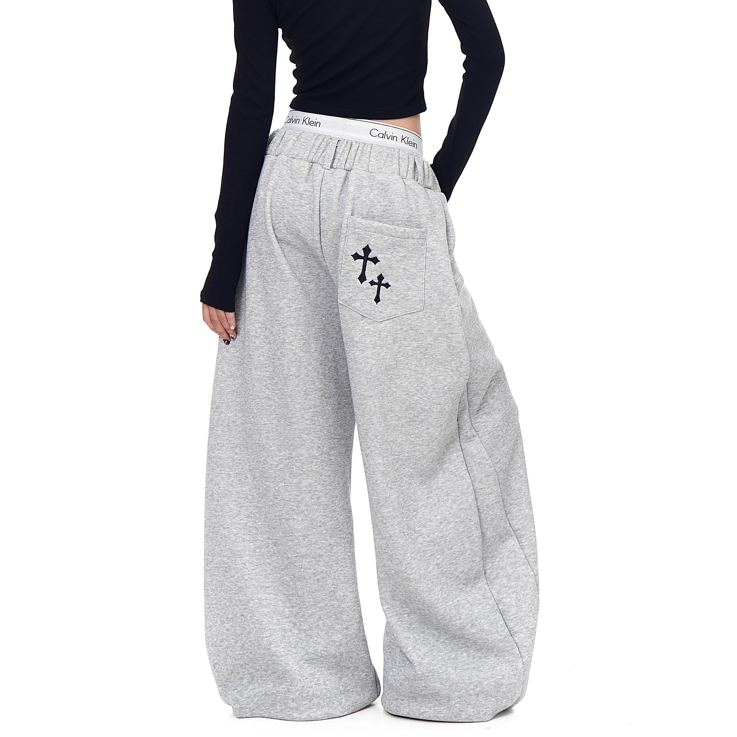 Cross Embroidery Loose Sweat Curve Pants BK7055