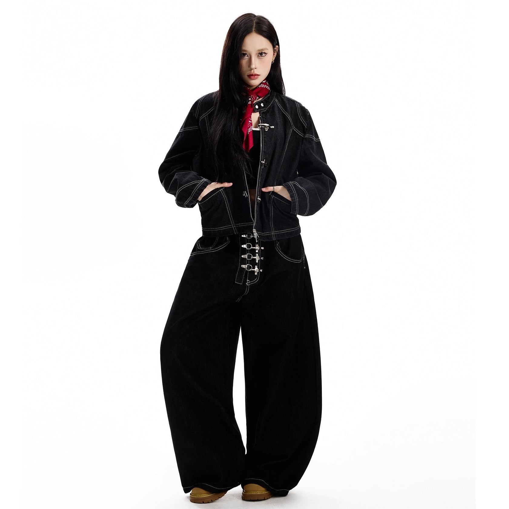 Metal Buckle Design Curve Jeans MW10301