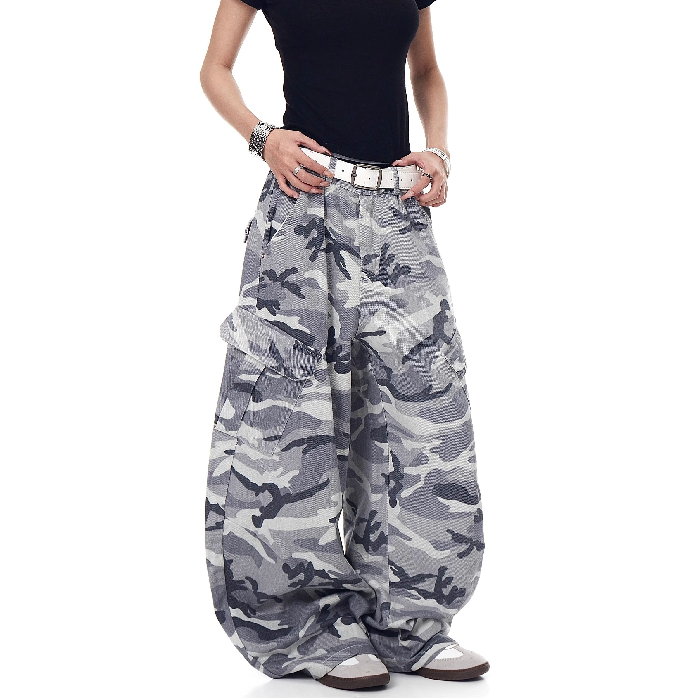 Camouflage Wide Curve Cargo Pants MW10191
