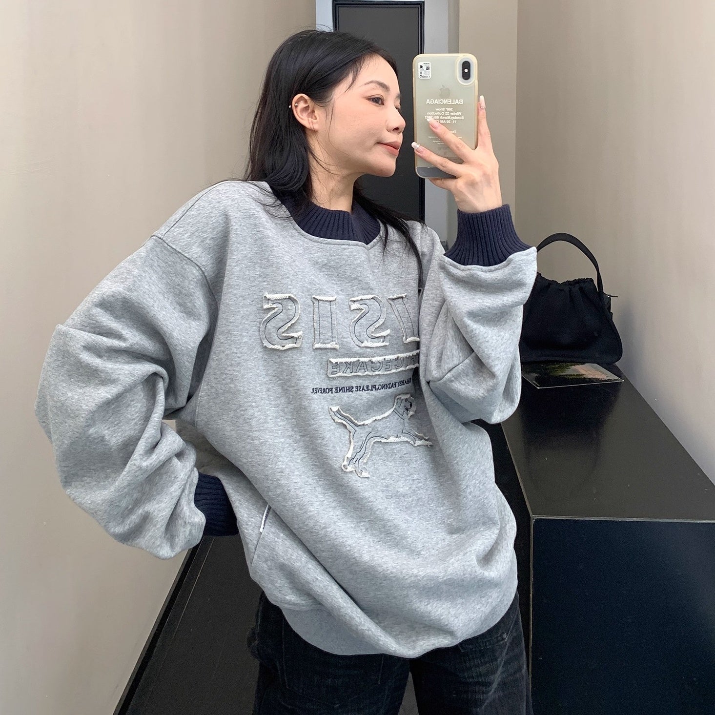 Cartoon Patch Embroidery Crew Neck Sweat OS2055