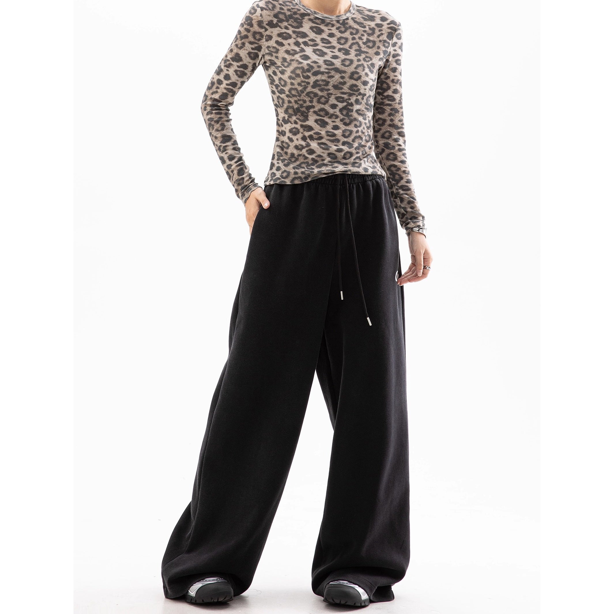 Loose Straight Sweat Pants IC9110