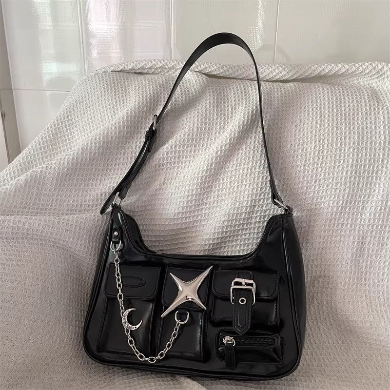 Metal Star ＆ Chain Multi Pocket Shoulder Bag MW10310